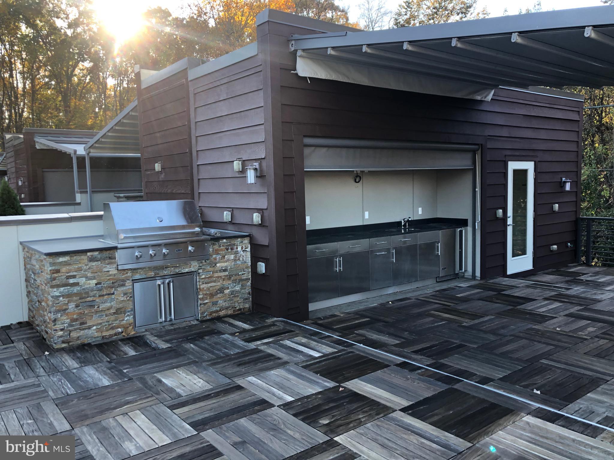 LITTLE FALLS PLACE - Residential Lease