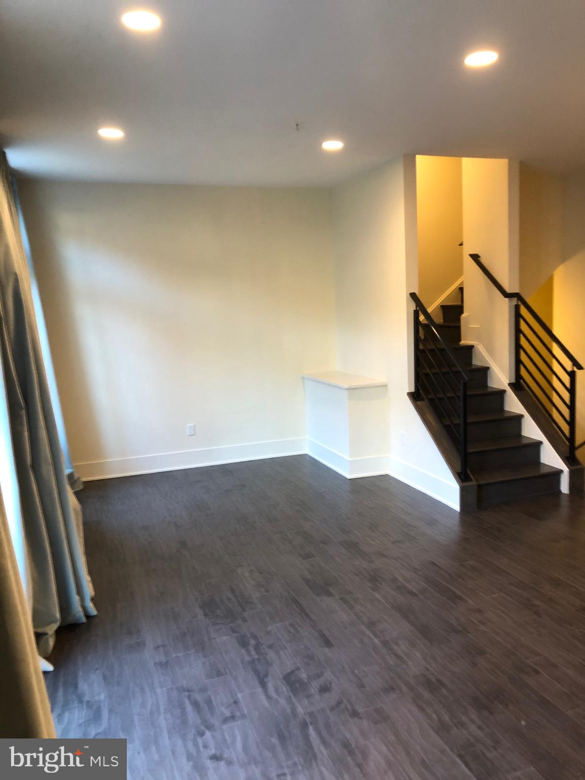 LITTLE FALLS PLACE - Residential Lease