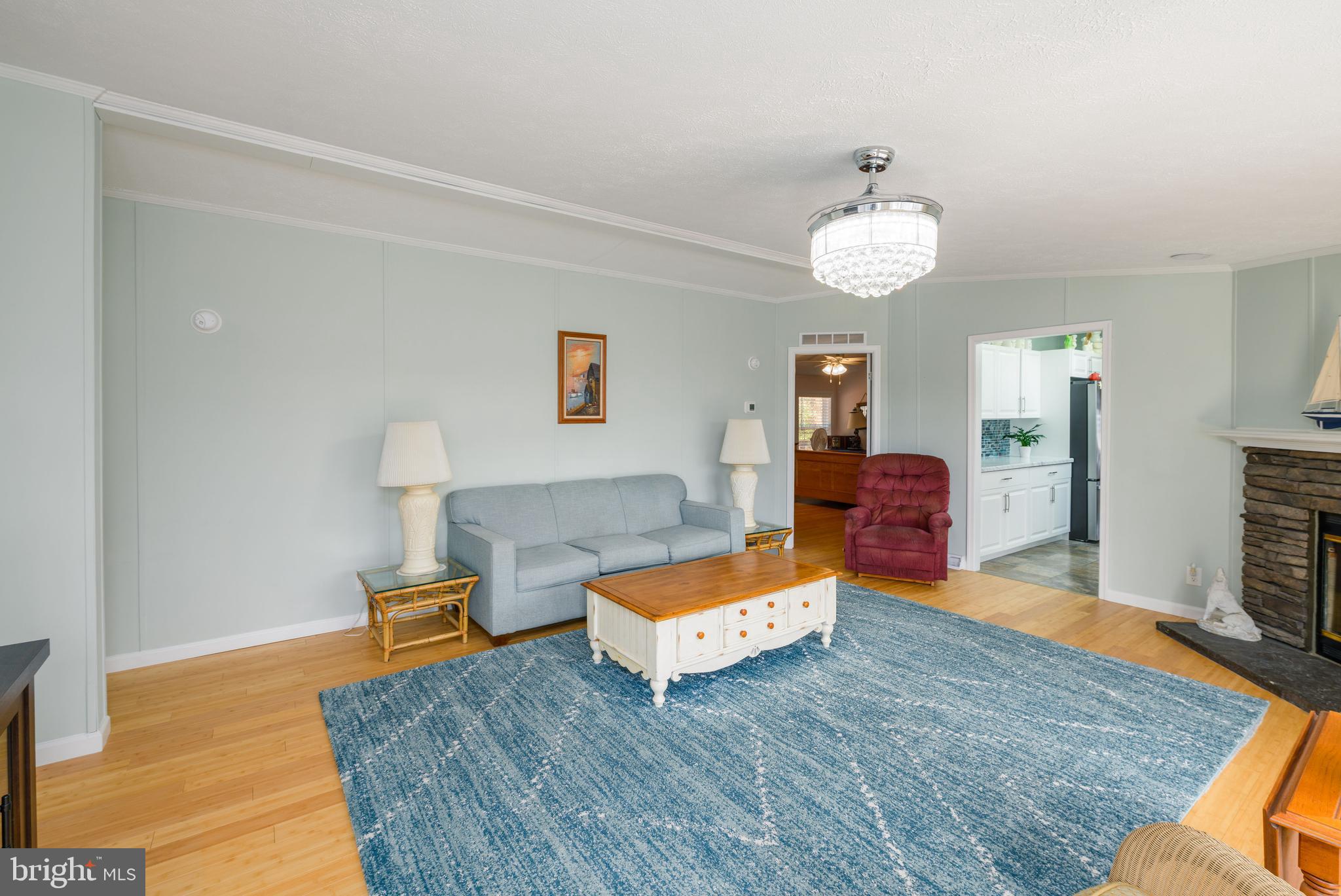 WHITE HOUSE BEACH - Residential