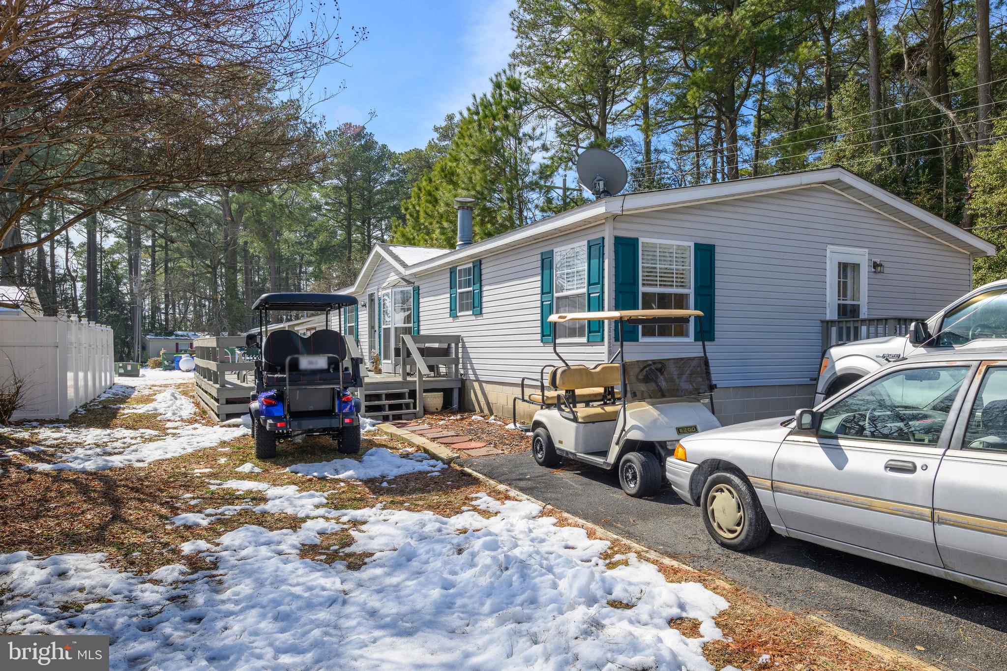 WHITE HOUSE BEACH - Residential