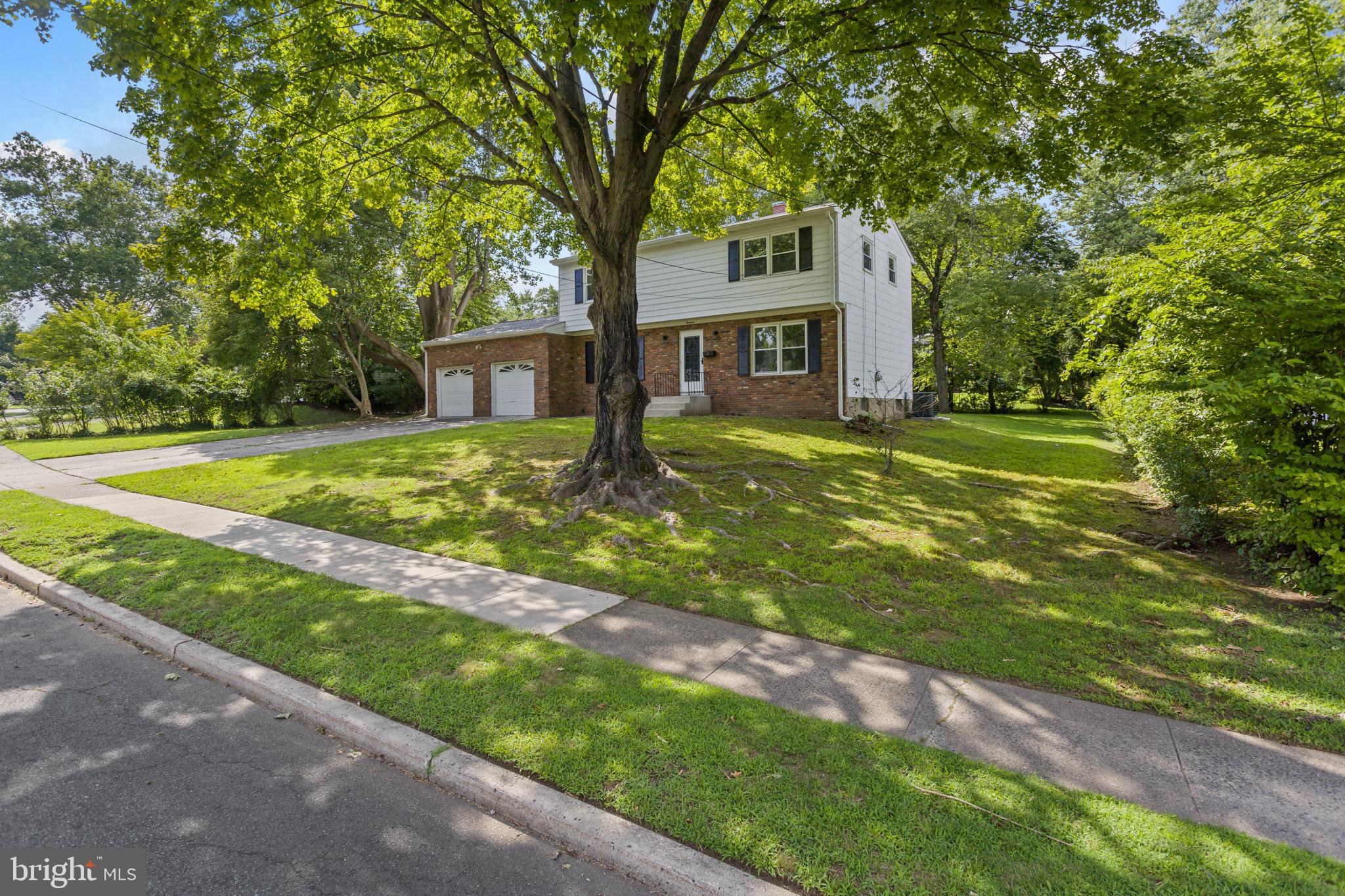 14 EMPRESS LANE