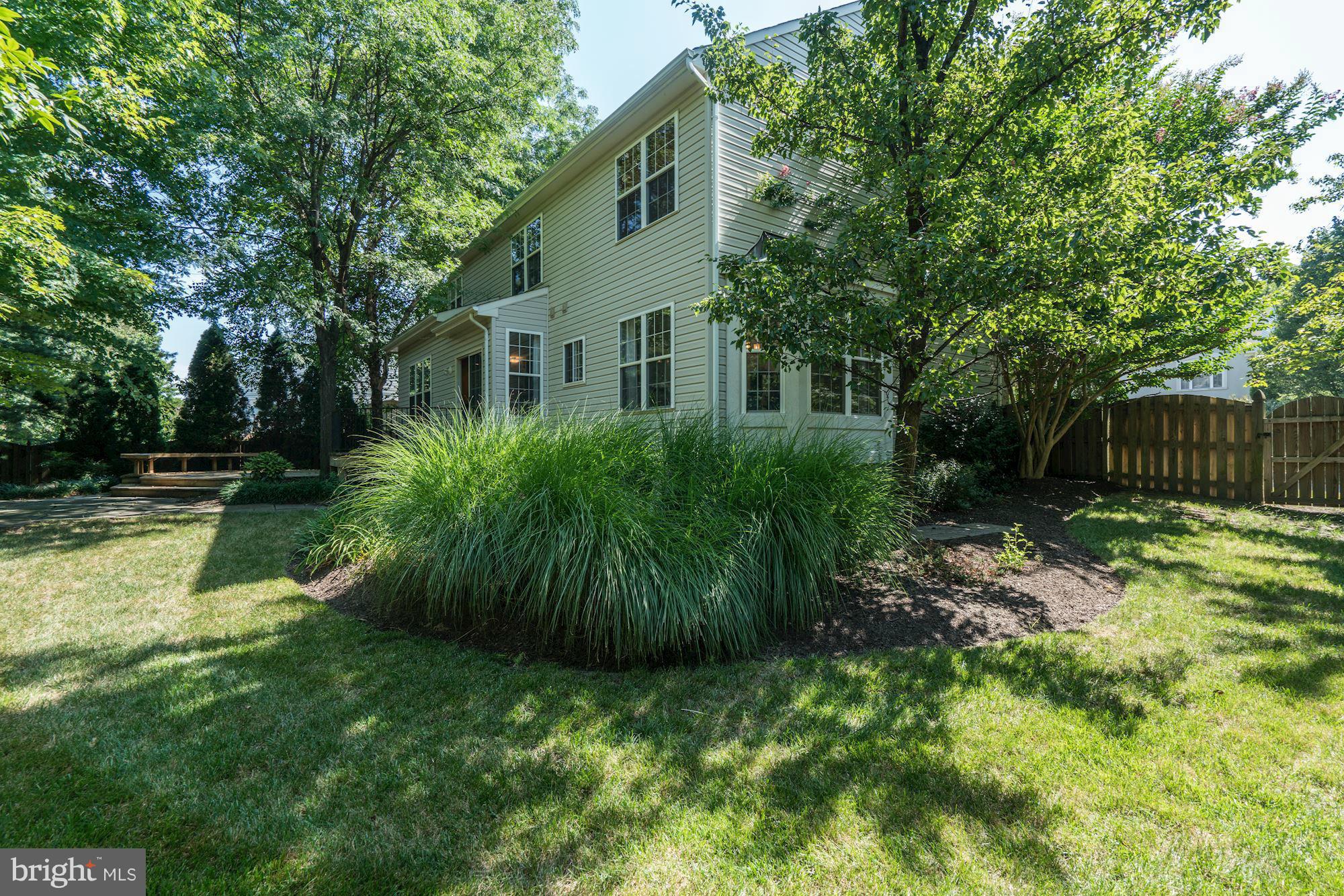 CONFEDERATE RIDGE - Residential