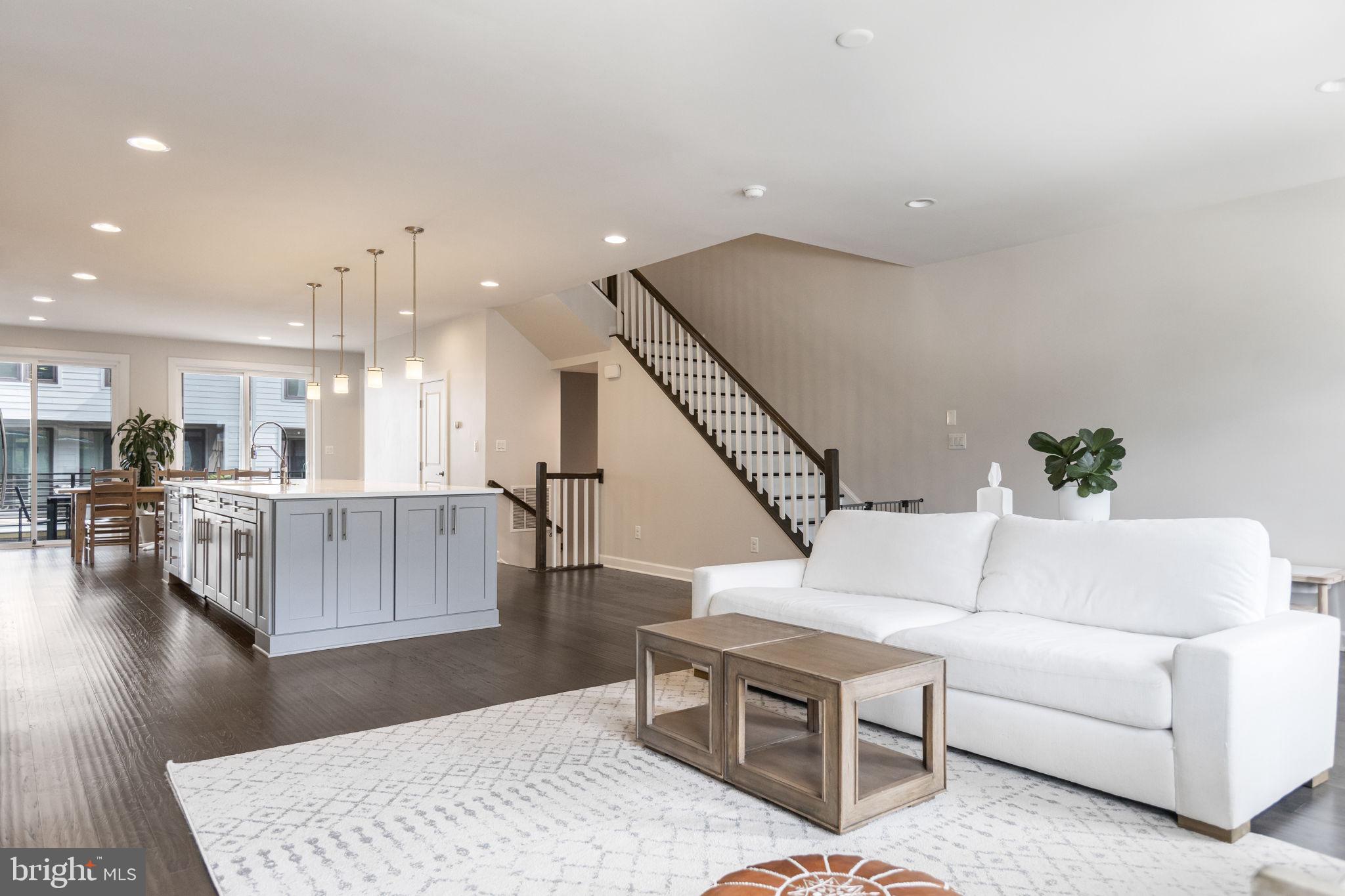 VILLAGE AT LEESBURG - Residential