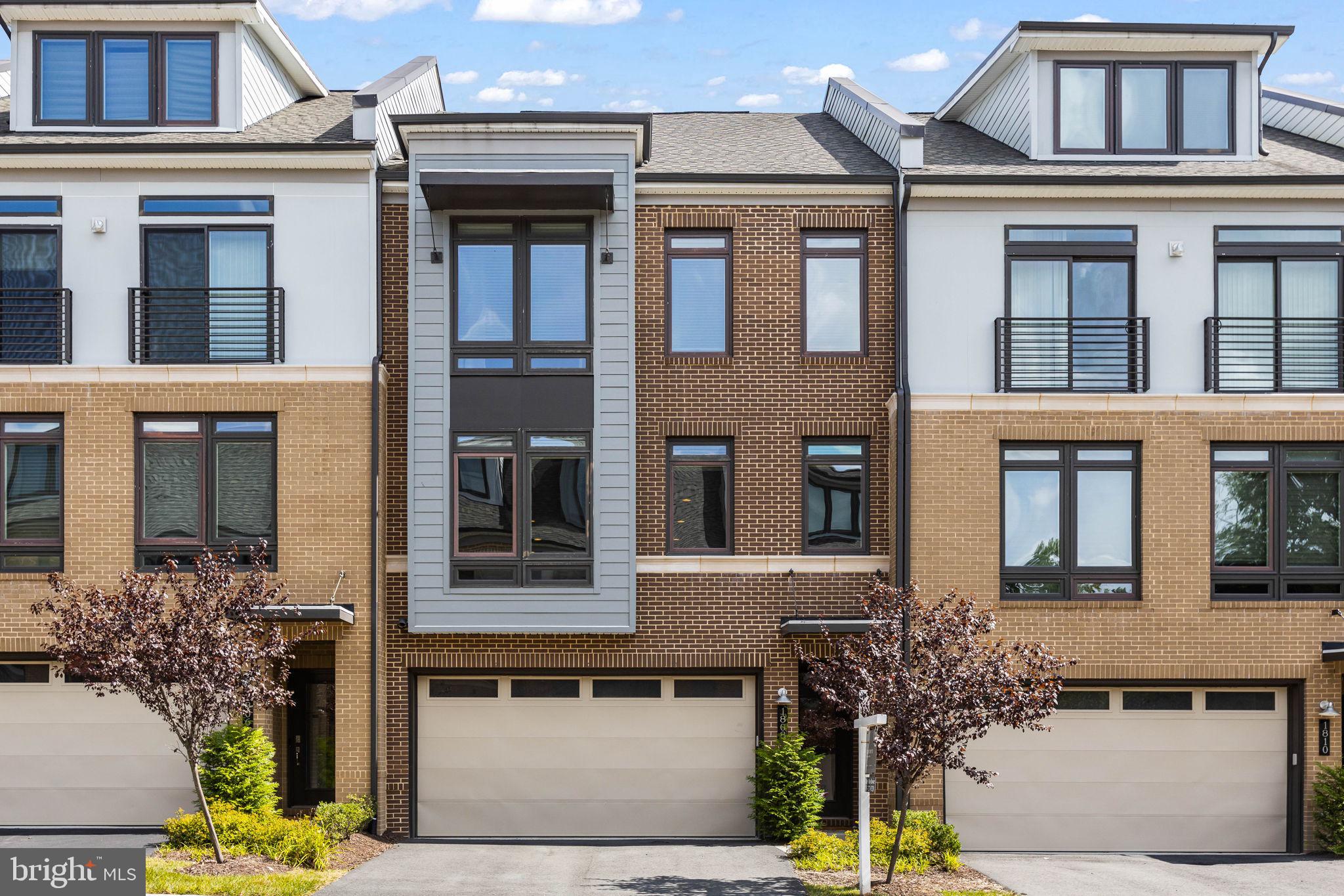 VILLAGE AT LEESBURG - Residential