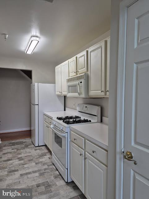 6600 LAKE PARK DRIVE 2E