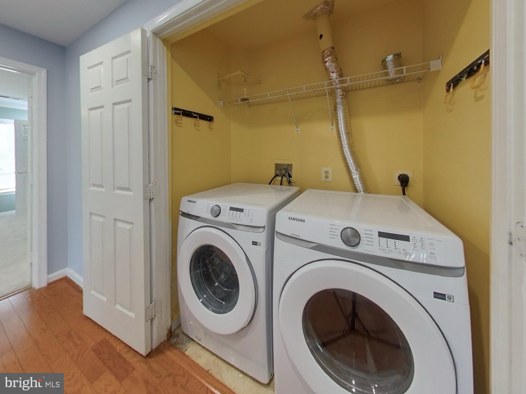 GREENBELT LAKE - Residential