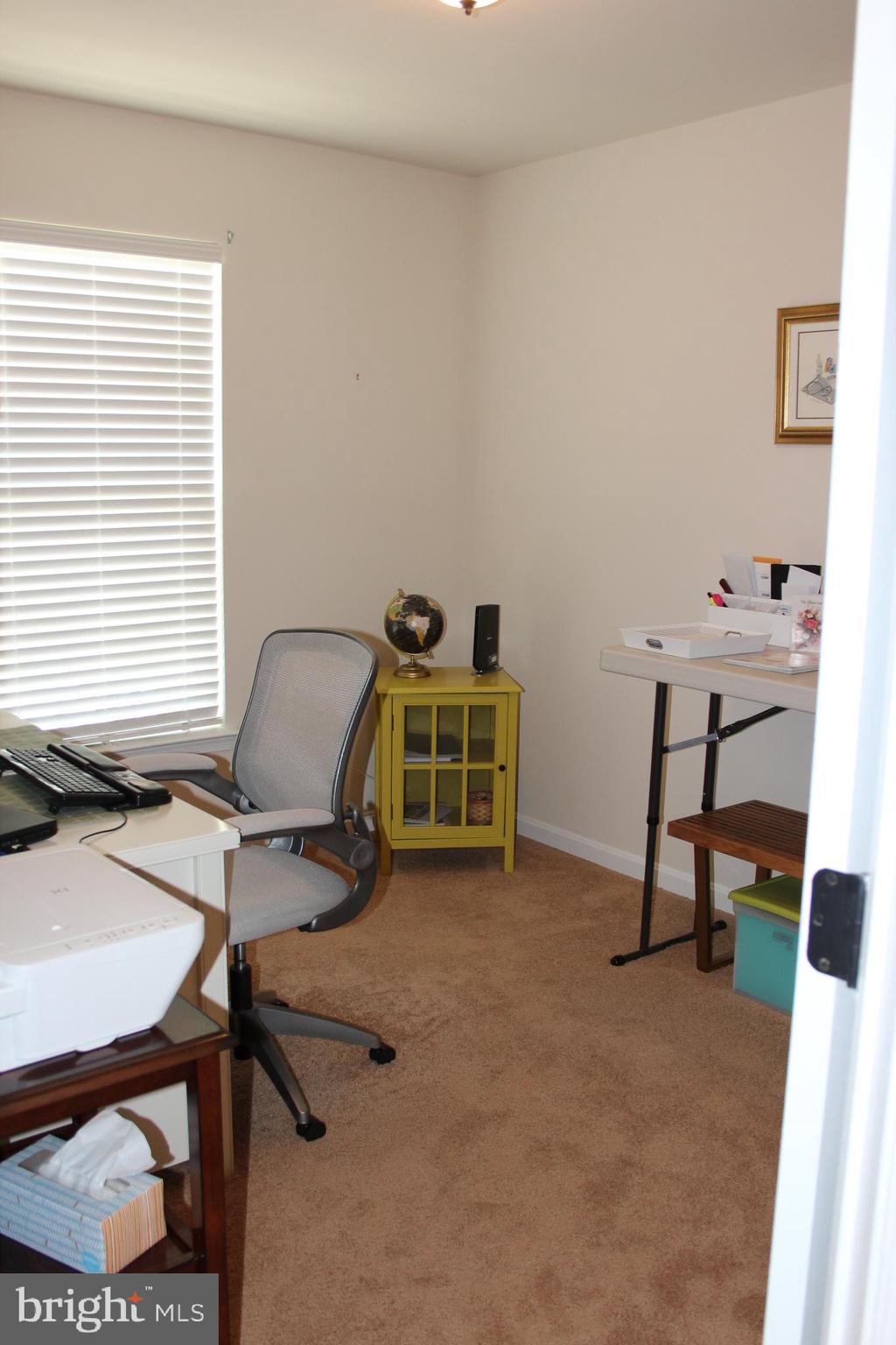 LAKESIDE - Residential