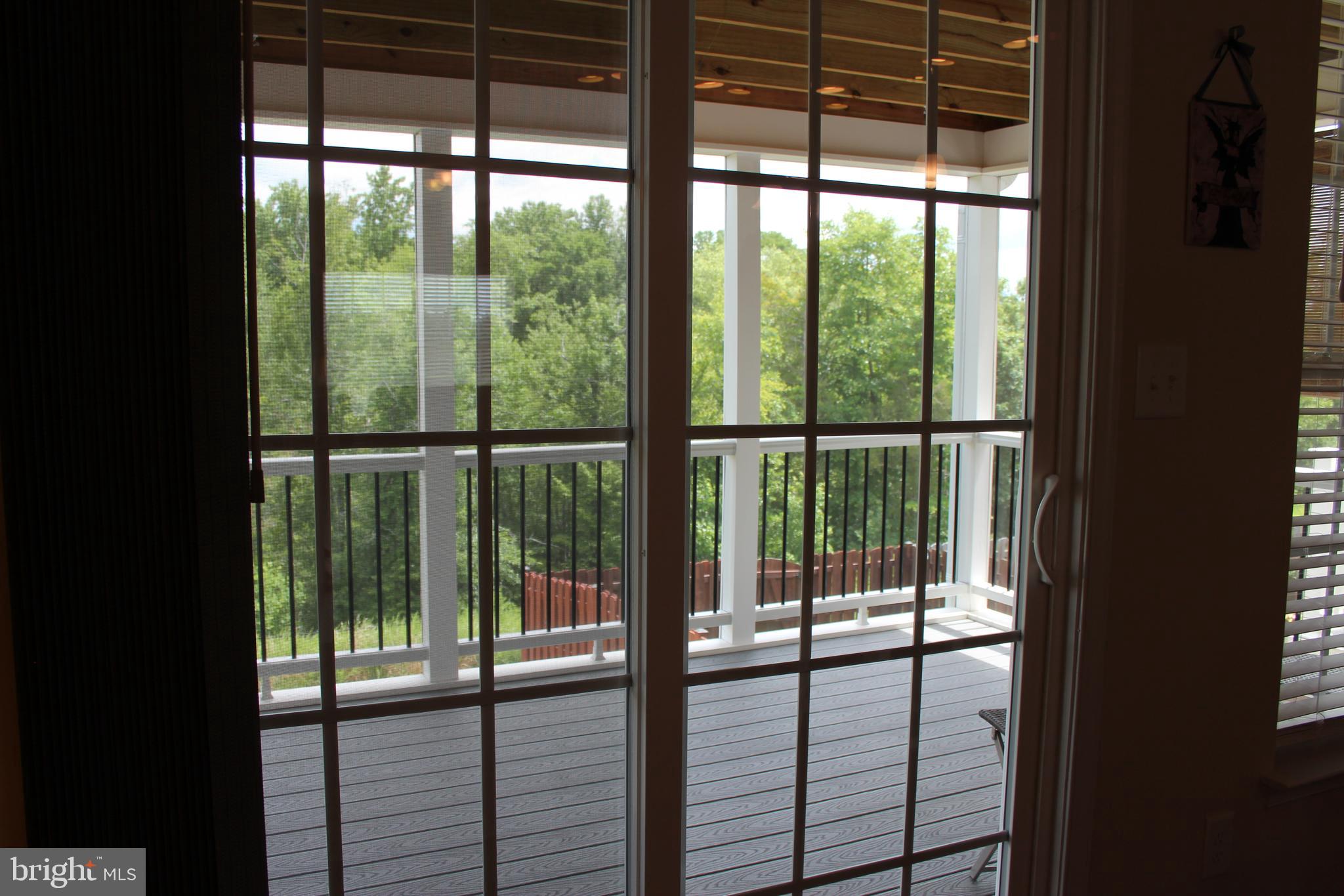 LAKESIDE - Residential