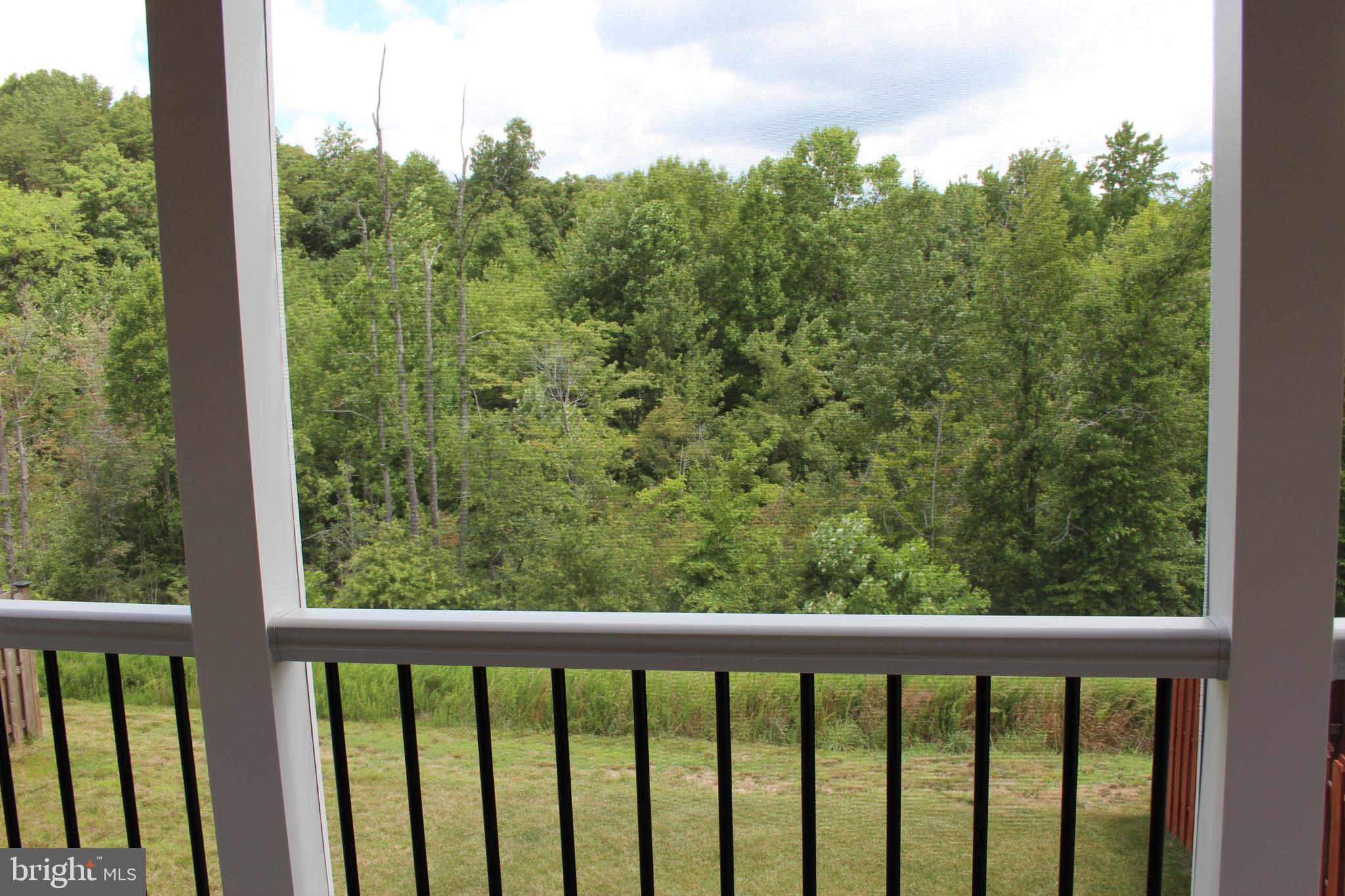 LAKESIDE - Residential