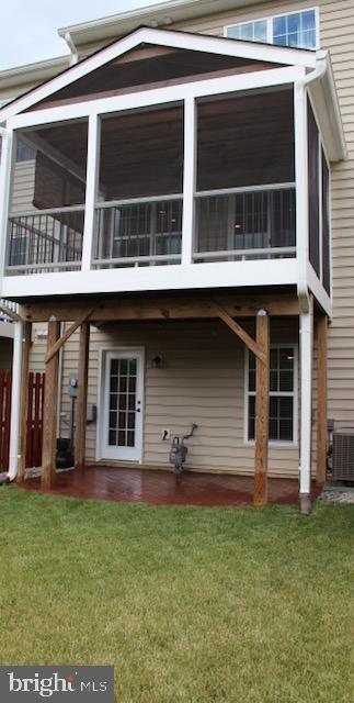 LAKESIDE - Residential