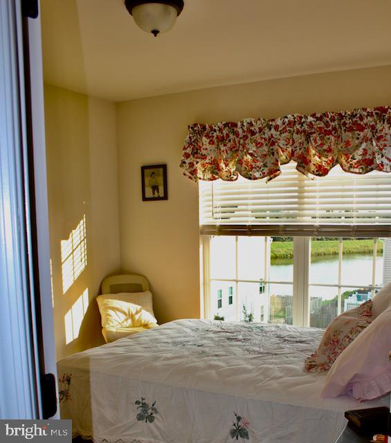 LAKESIDE - Residential