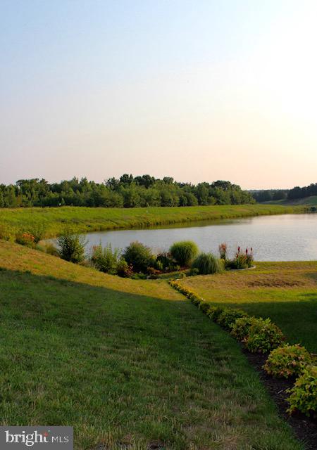 LAKESIDE - Residential