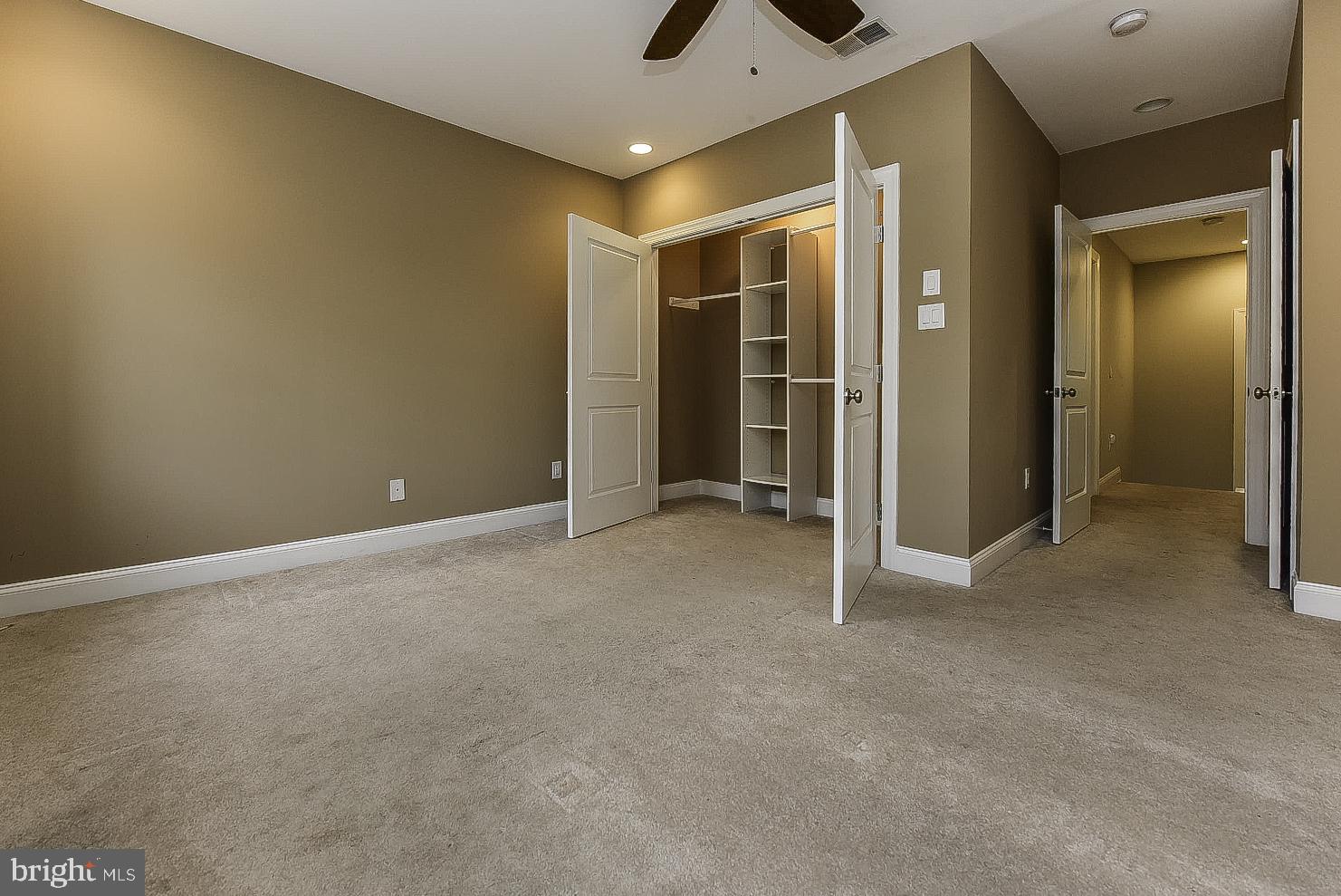 GRADUATE HOSPITAL - Residential Lease