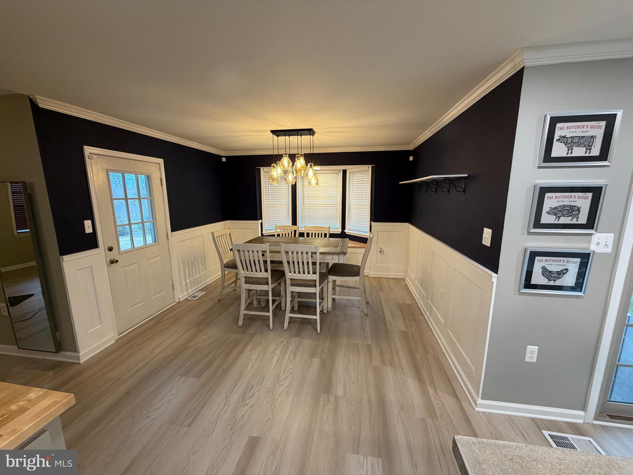 DOGWOOD MANOR - Residential Lease