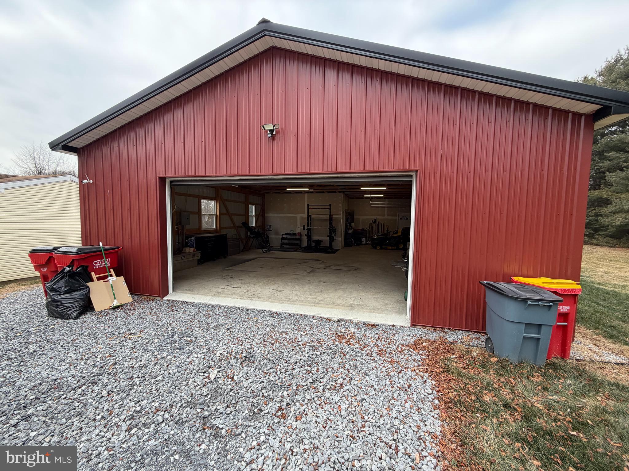 DOGWOOD MANOR - Residential Lease