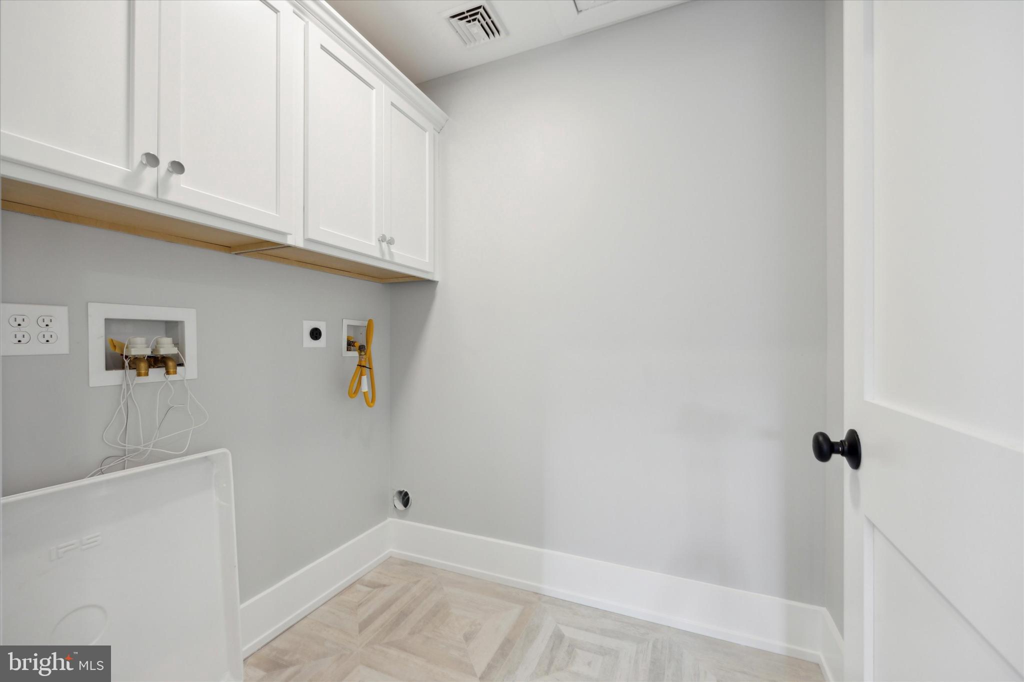 BROOKLINE - Residential