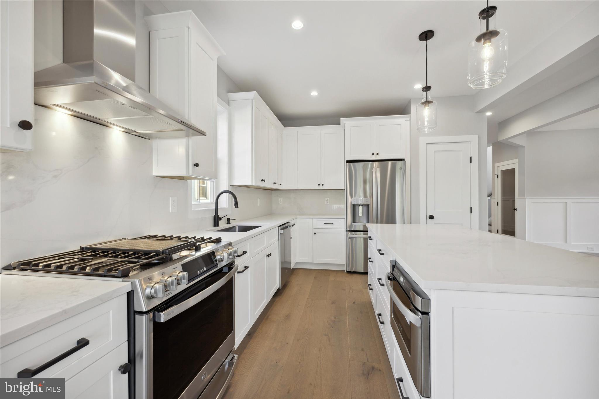 BROOKLINE - Residential