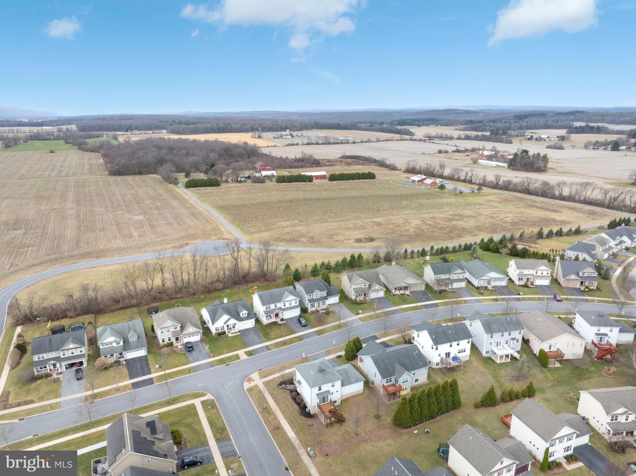 HUNTERS CHASE - Residential