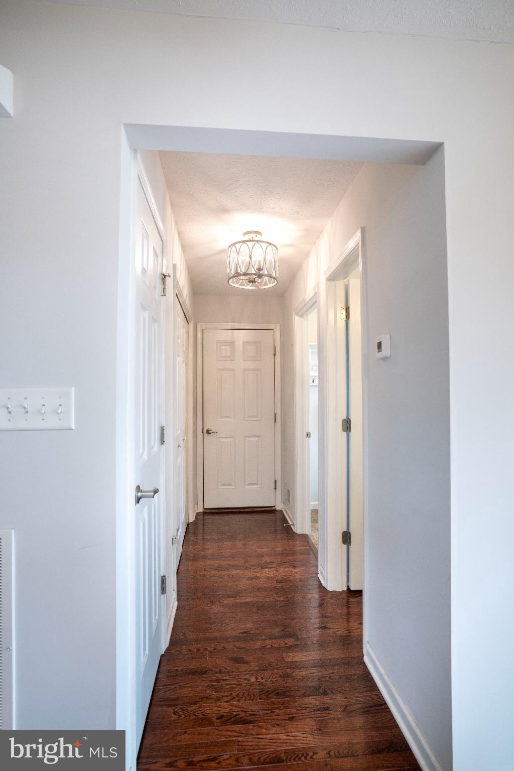 HUNTERS CHASE - Residential