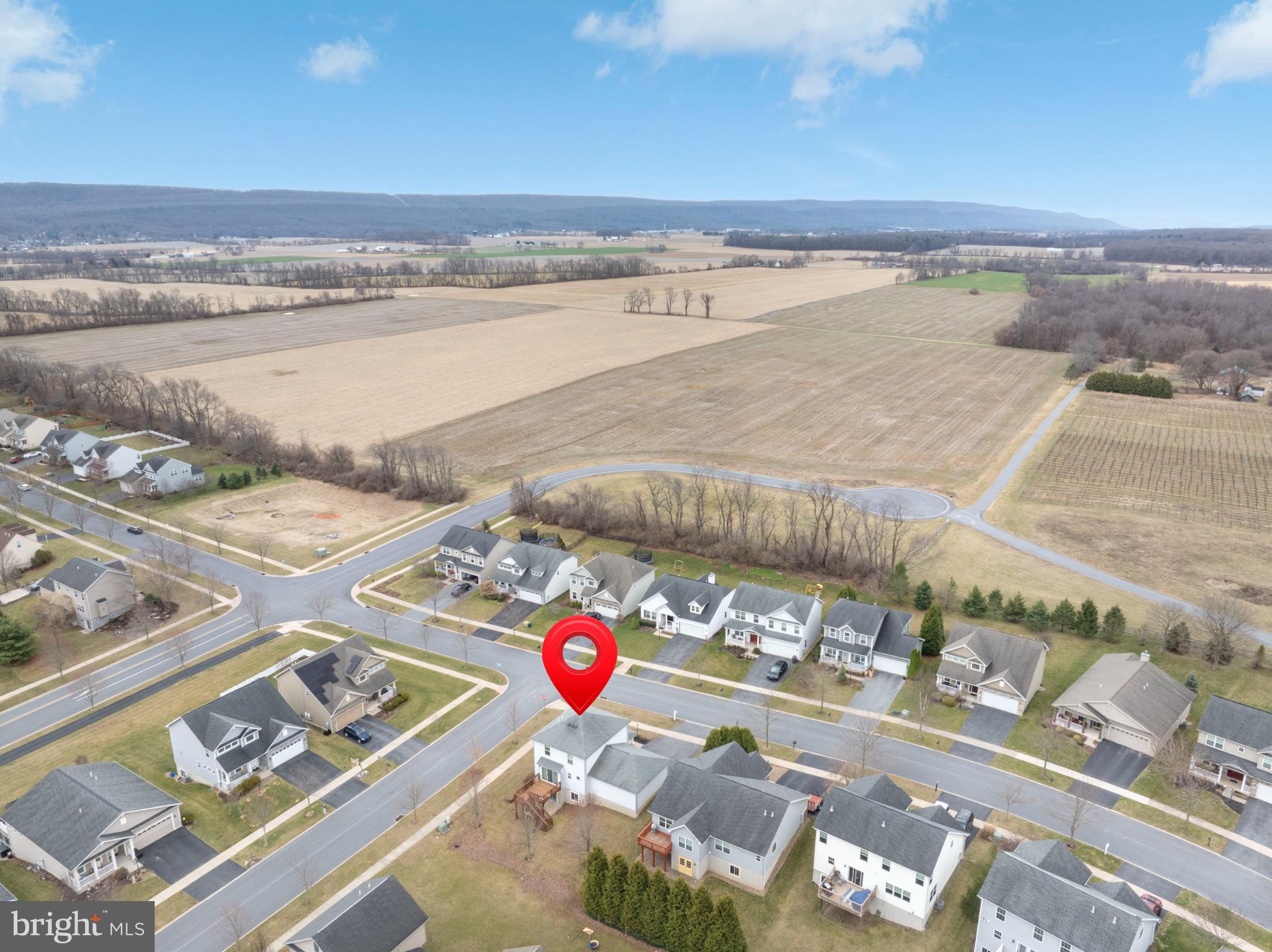 HUNTERS CHASE - Residential