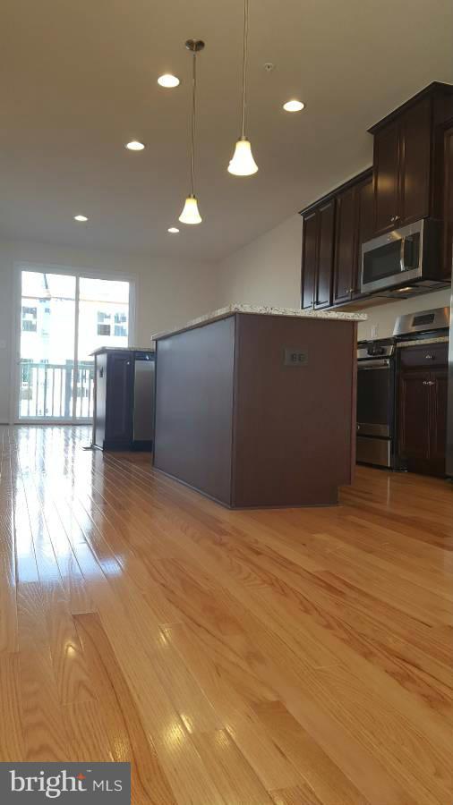 WESTMOORE - Residential Lease