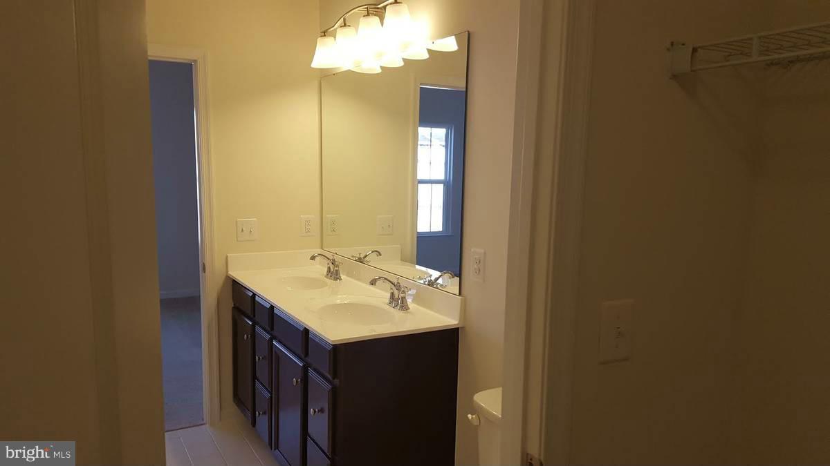 WESTMOORE - Residential Lease