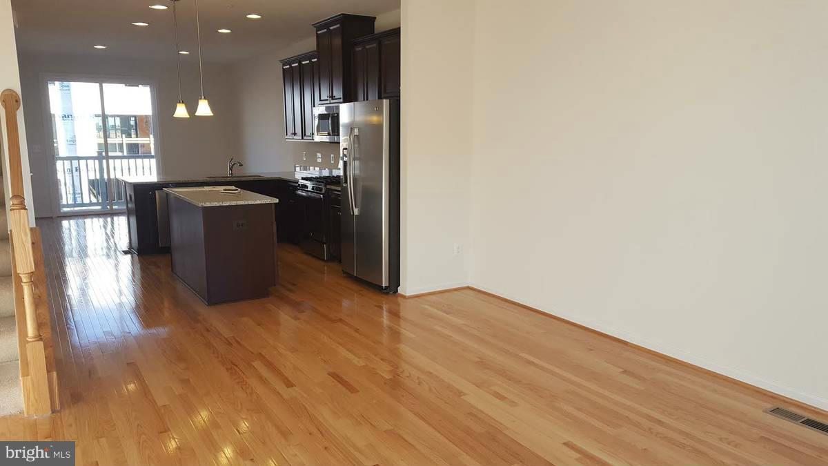 WESTMOORE - Residential Lease