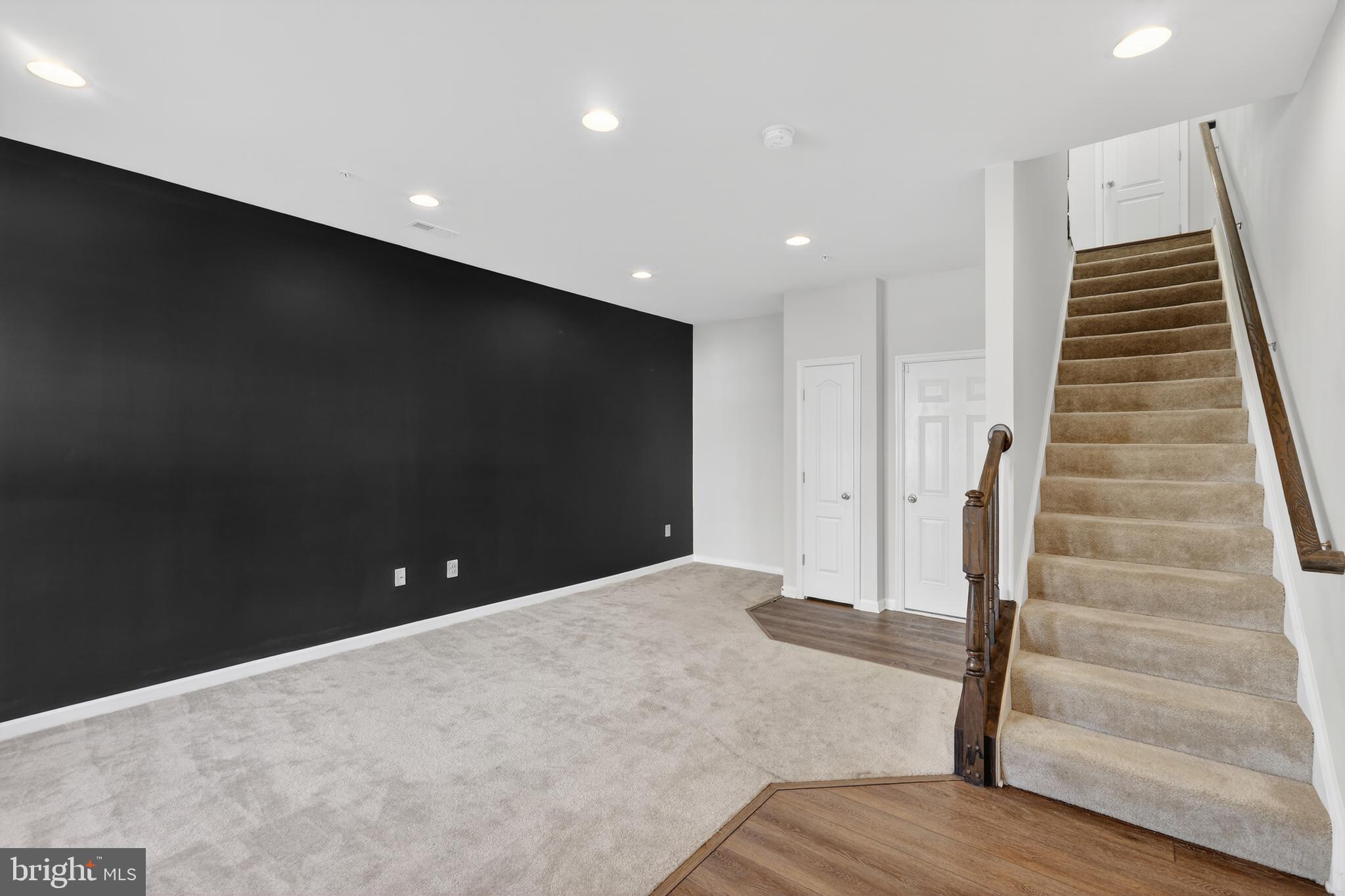 SMITH HOME FARM - Residential Lease