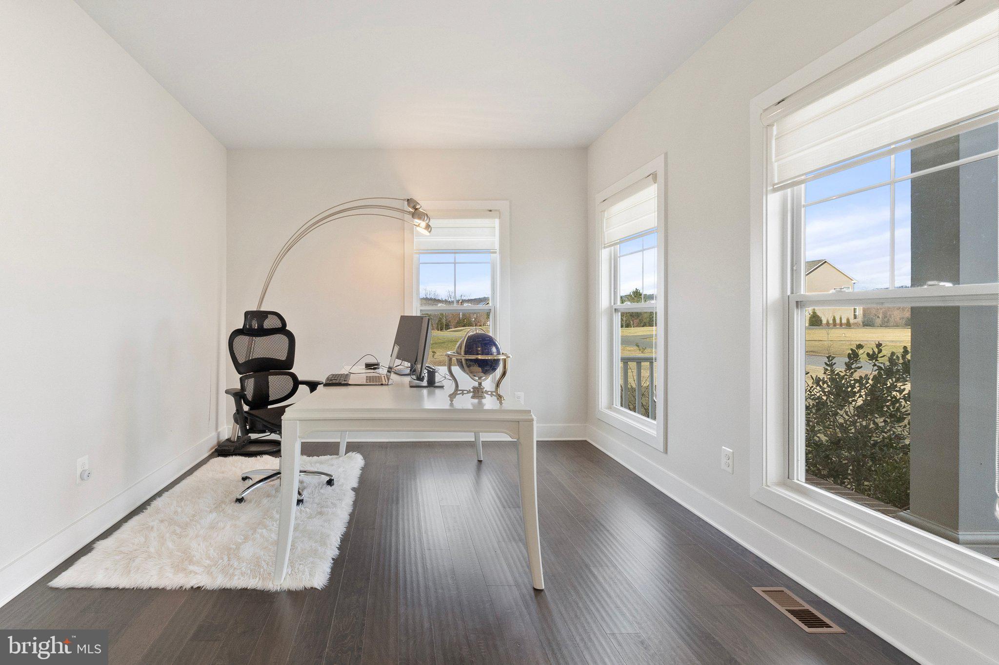 FALCONAIRE - Residential