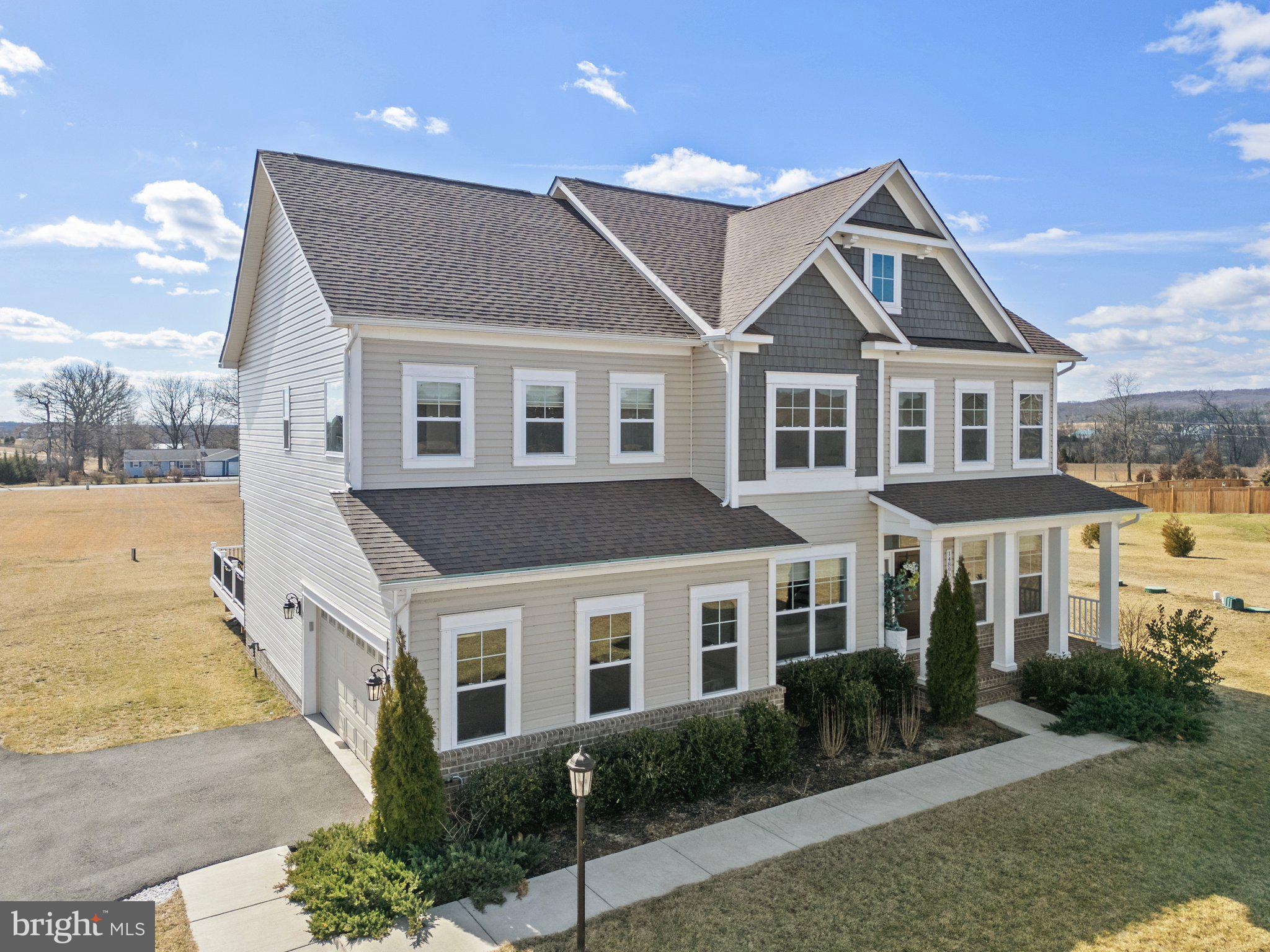 FALCONAIRE - Residential