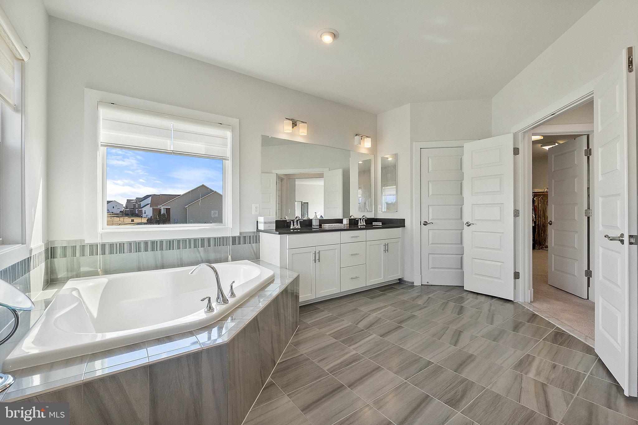 FALCONAIRE - Residential