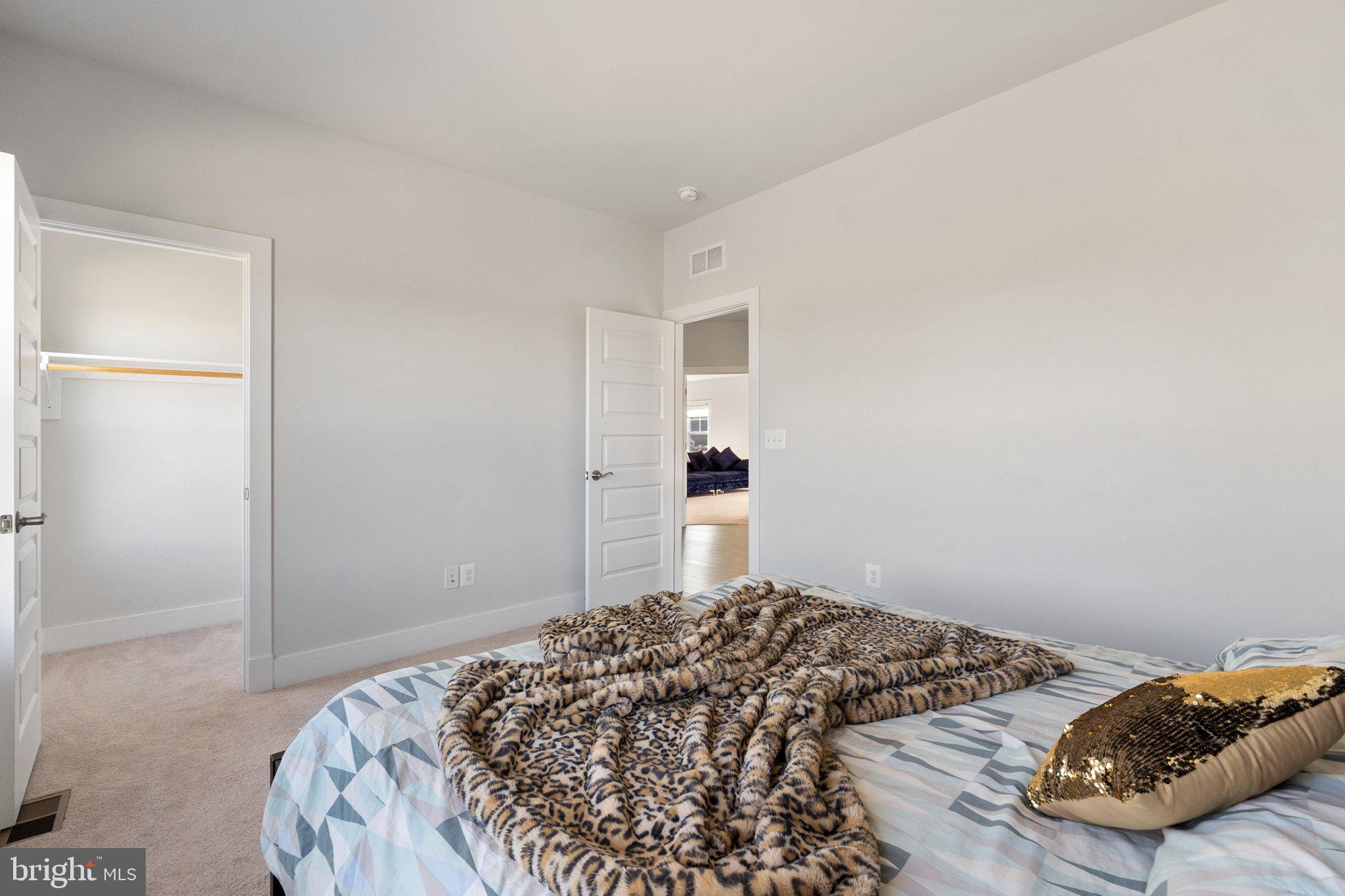 FALCONAIRE - Residential