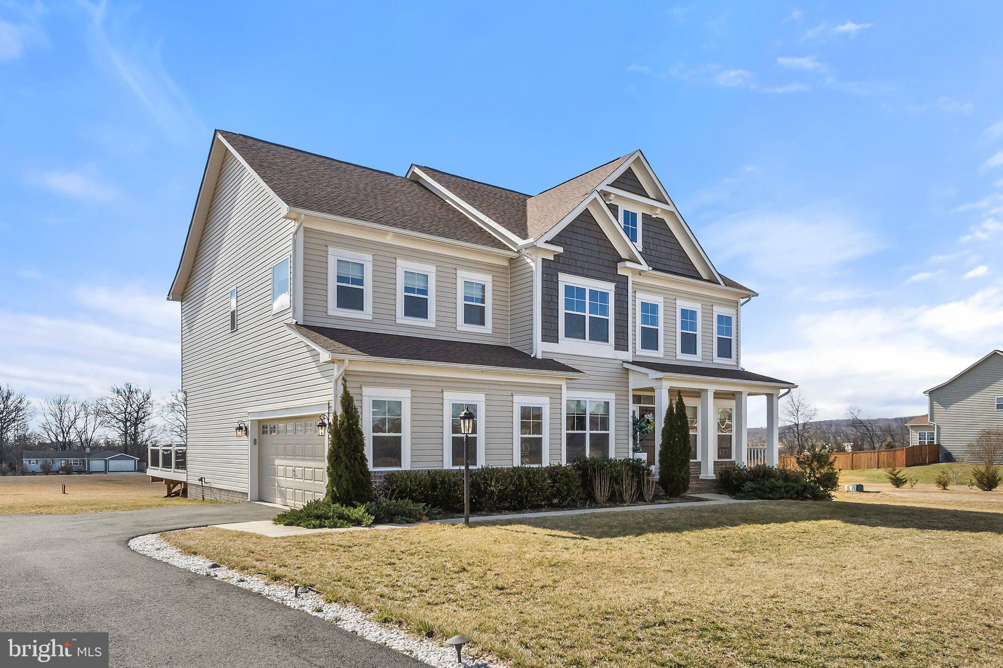 14890 FALCONAIRE PLACE