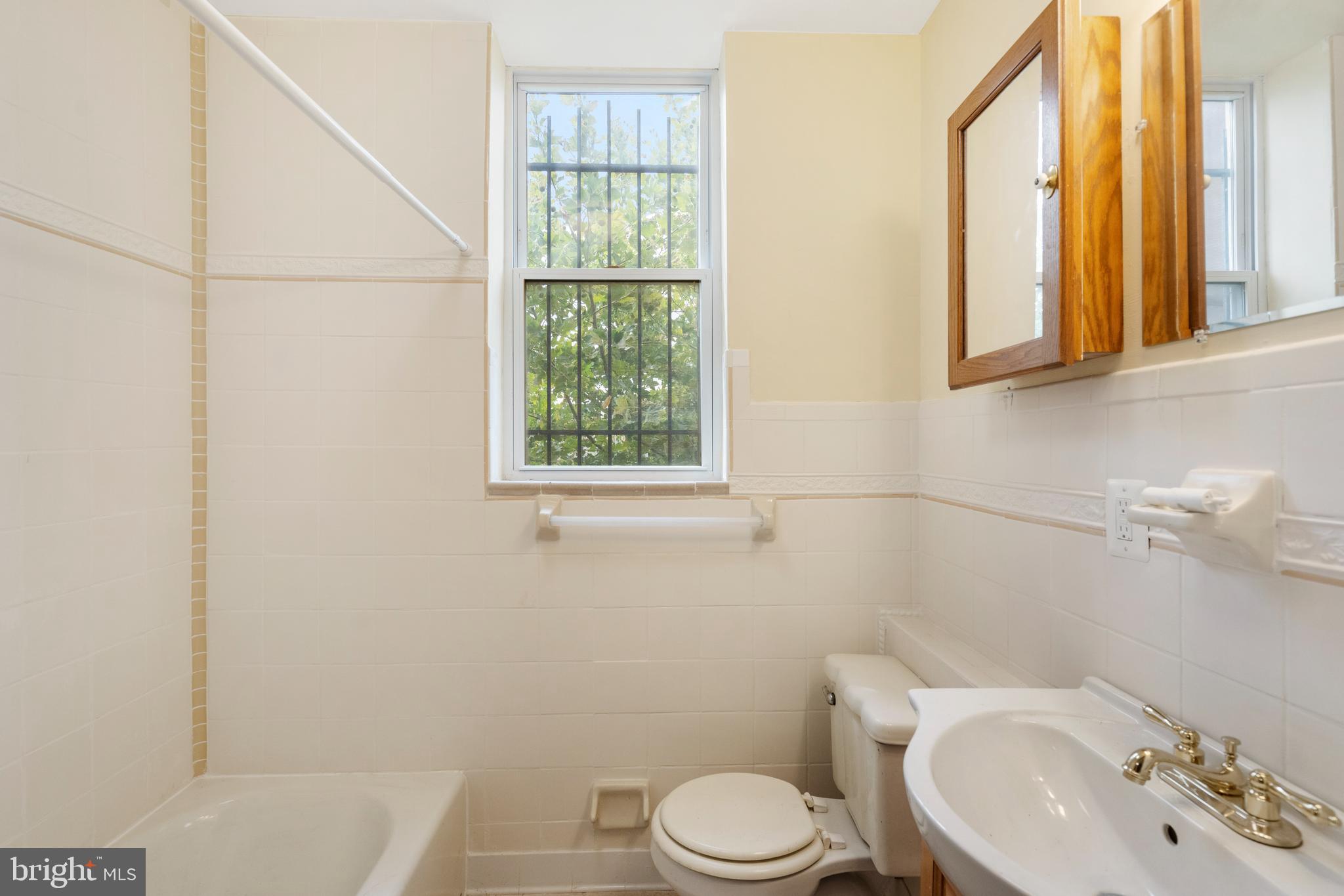 DRUID HILL PARK - Commercial Sale