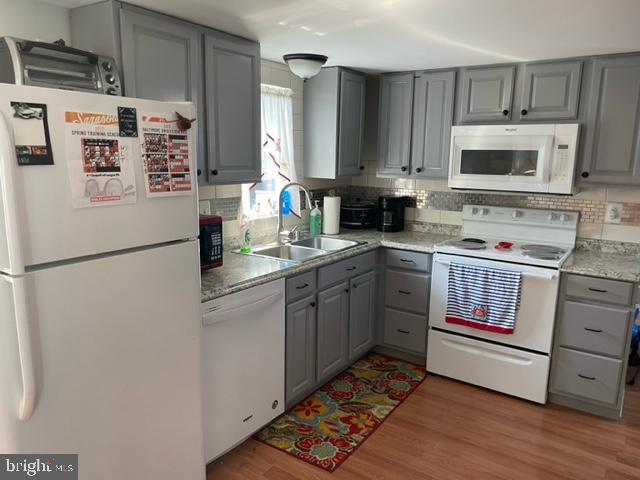 WILLIAMS ESTATES - Residential