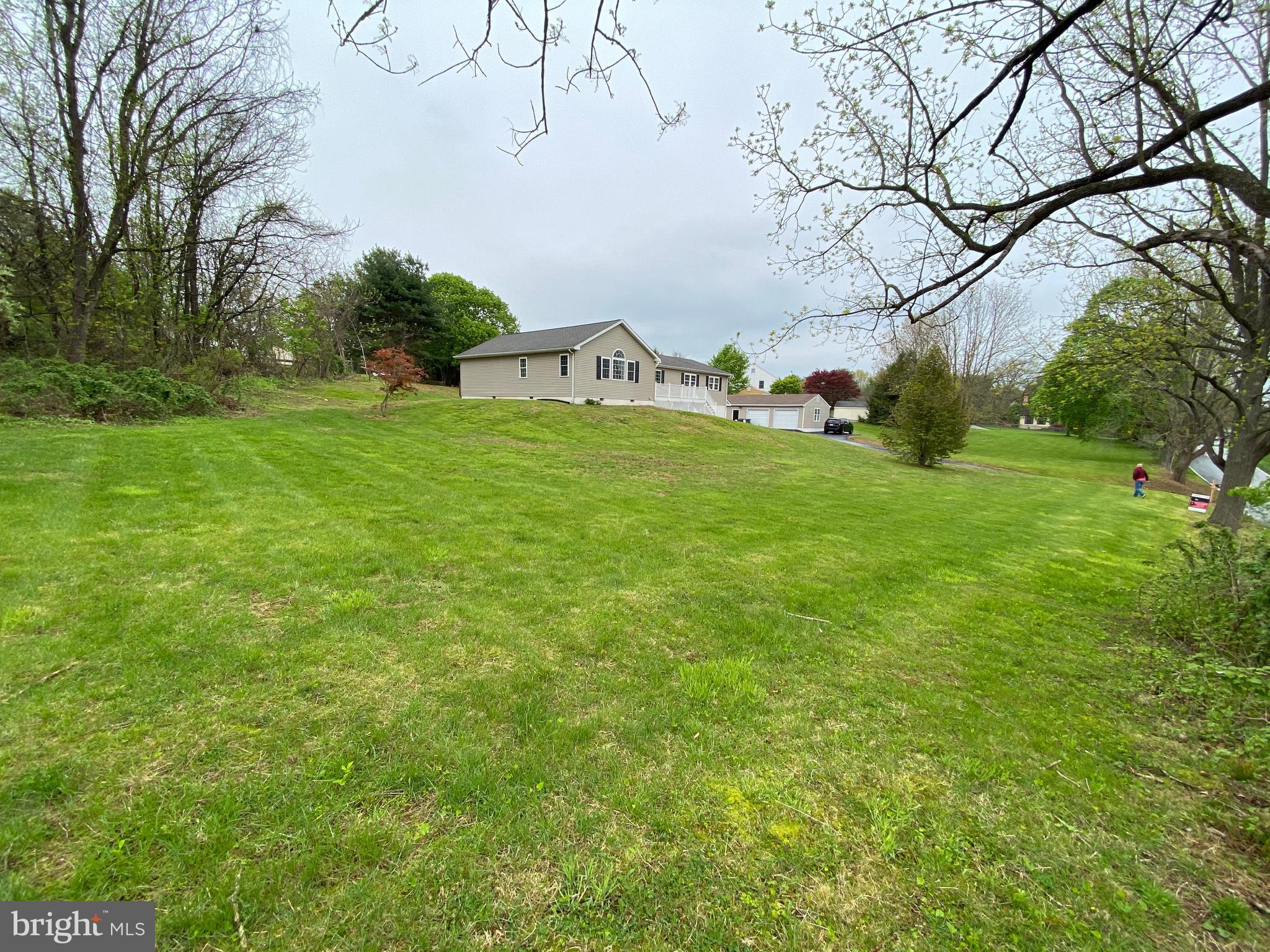 LAKERIDGE - Residential