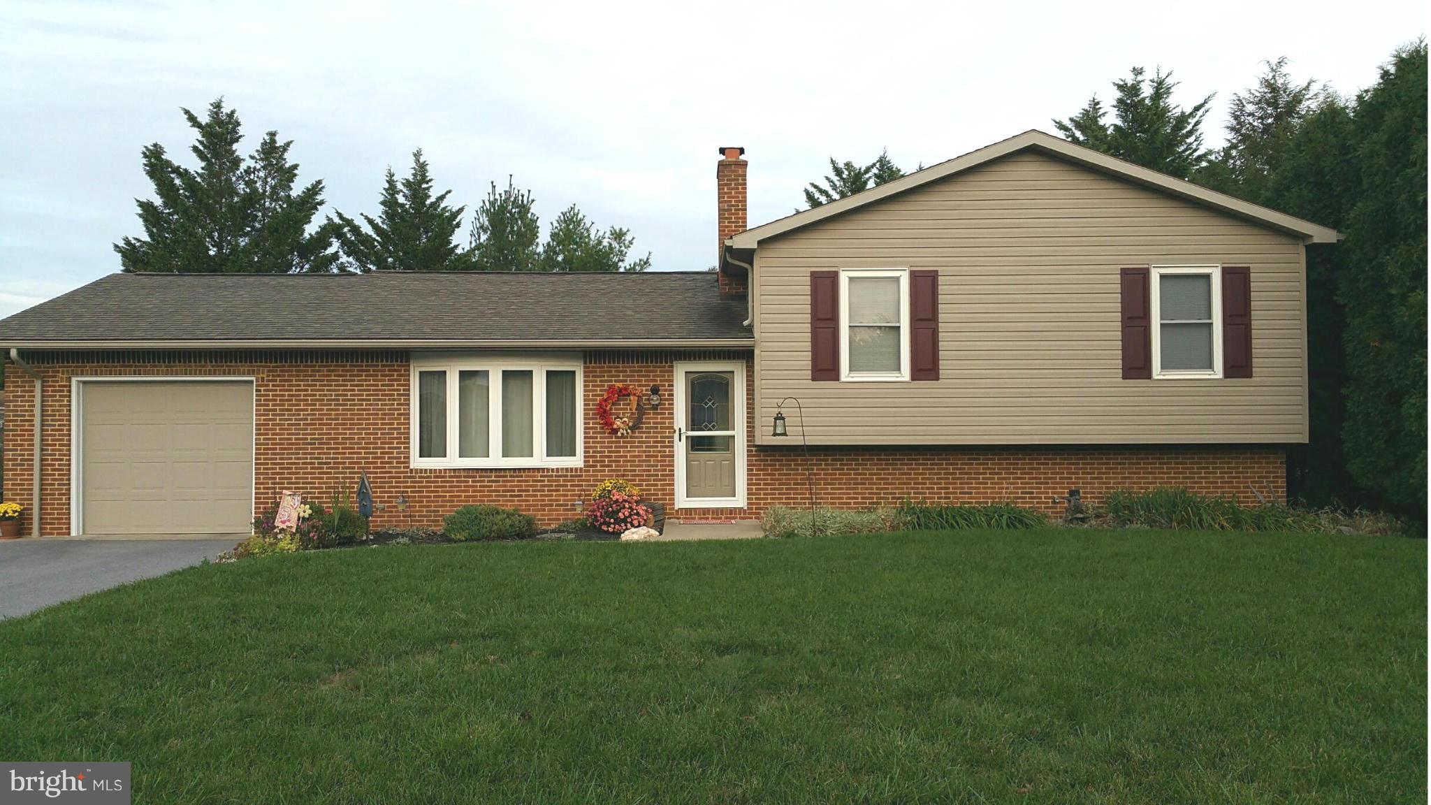 WOODMOOR - Residential