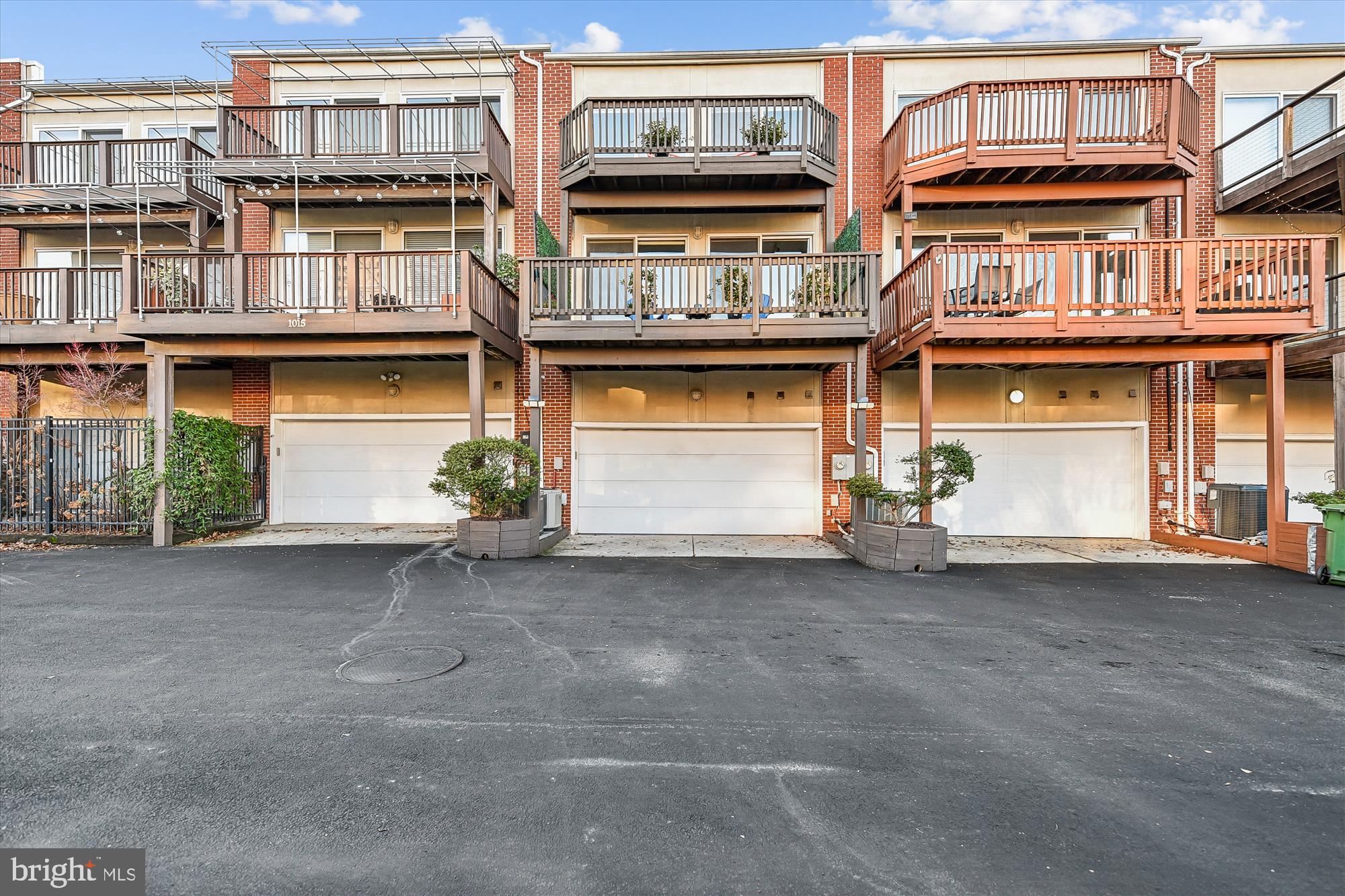 FEDERAL HILL HISTORIC DISTRICT - Residential