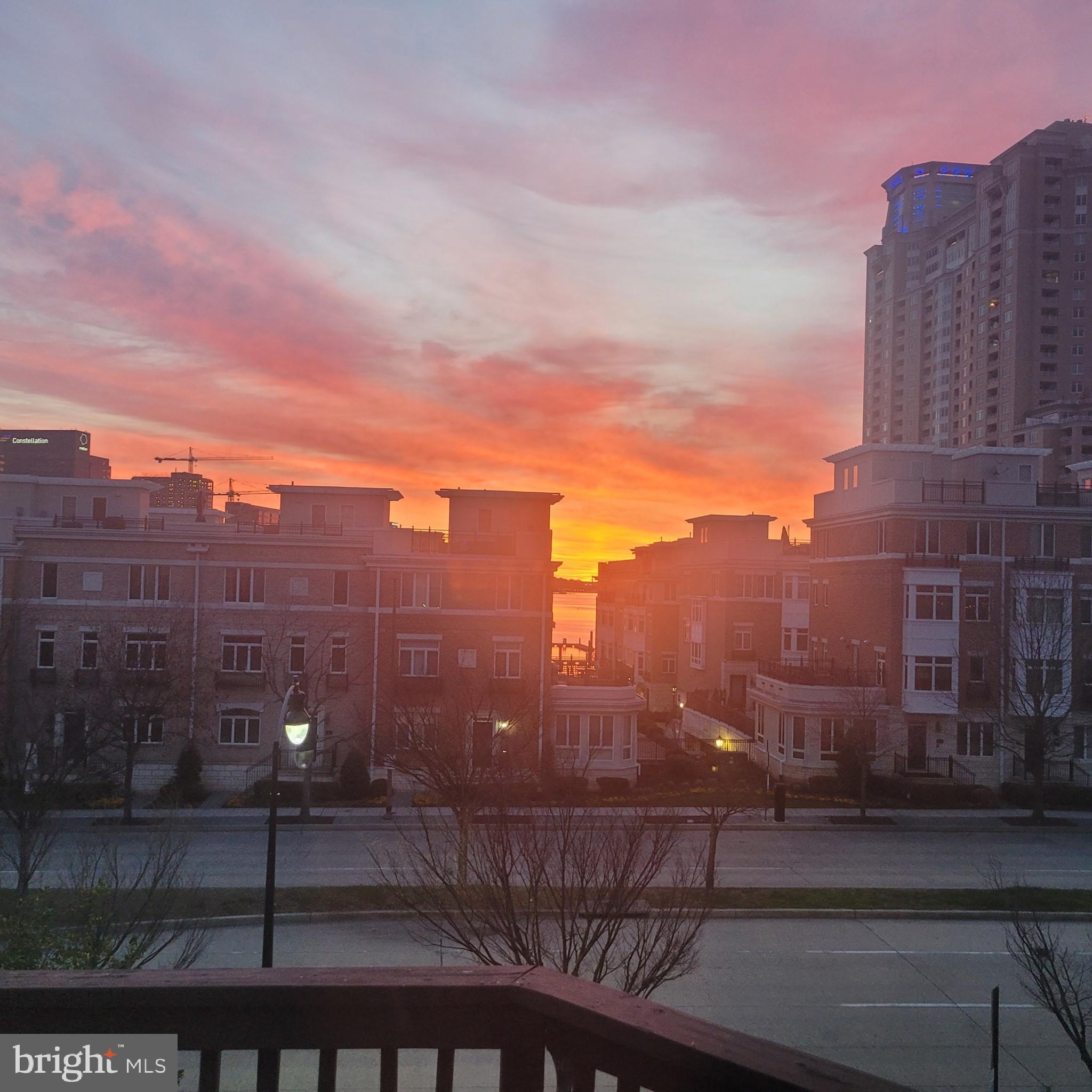 1011 COVINGTON STREET