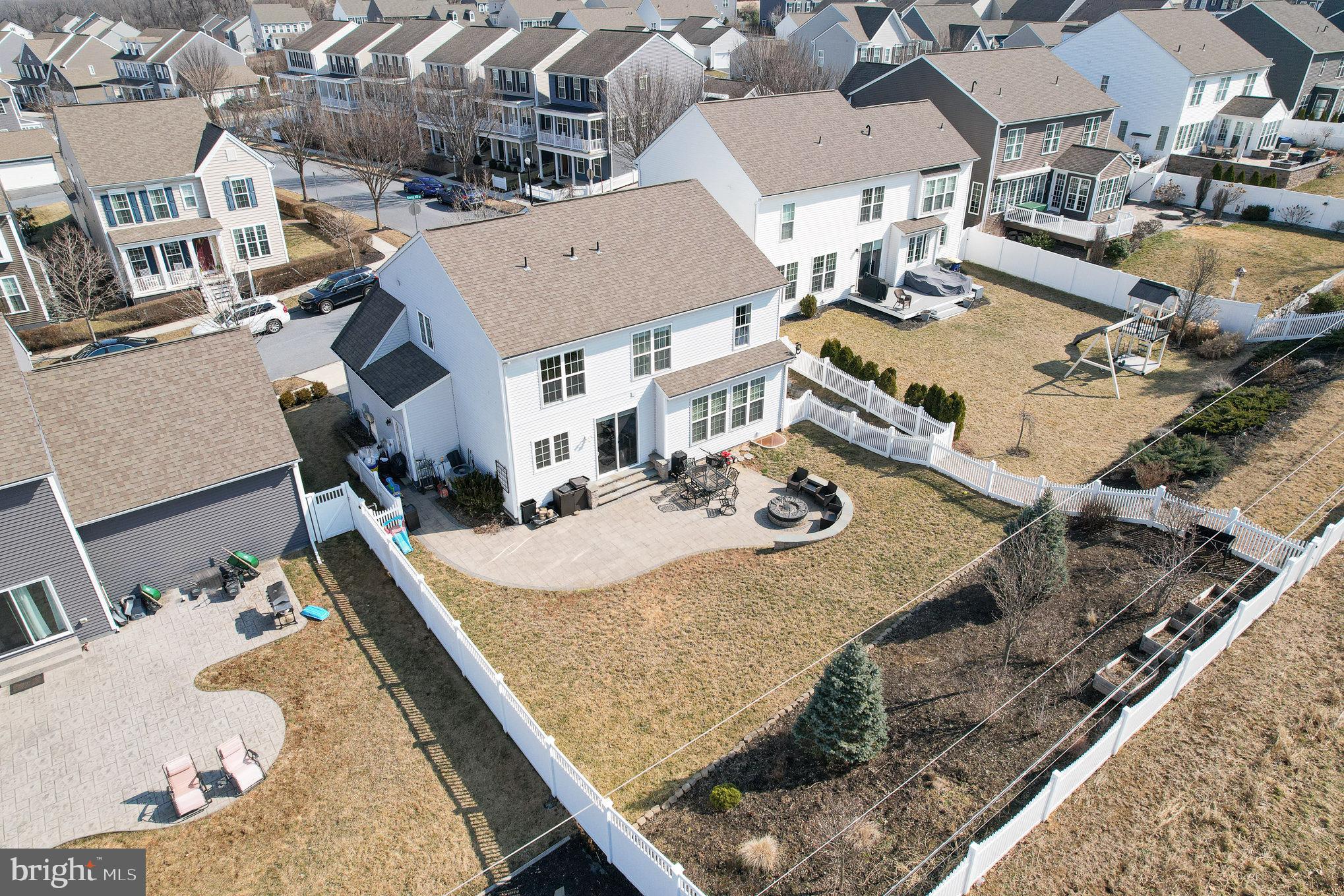 HIGHPOINT ARCONA - Residential