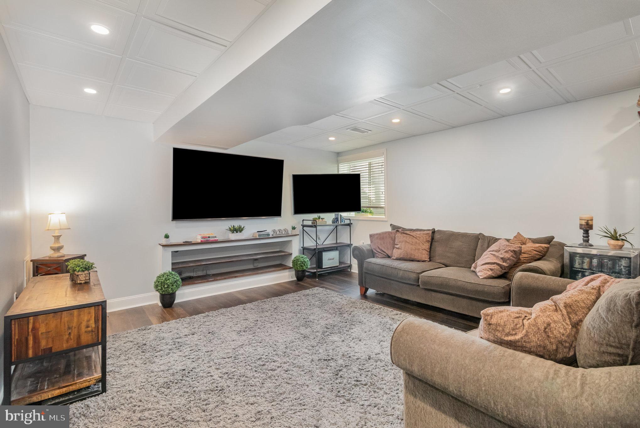 HIGHPOINT ARCONA - Residential