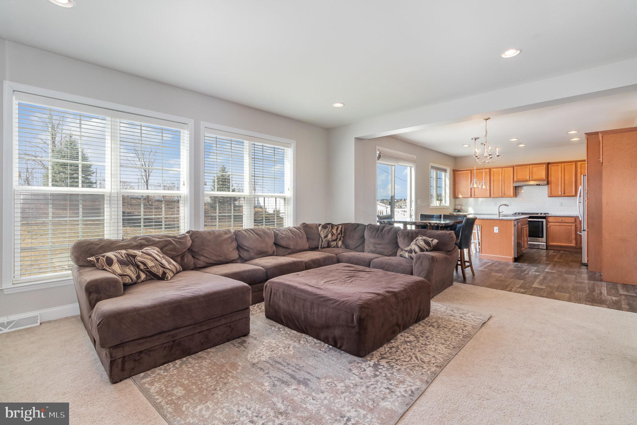 HIGHPOINT ARCONA - Residential