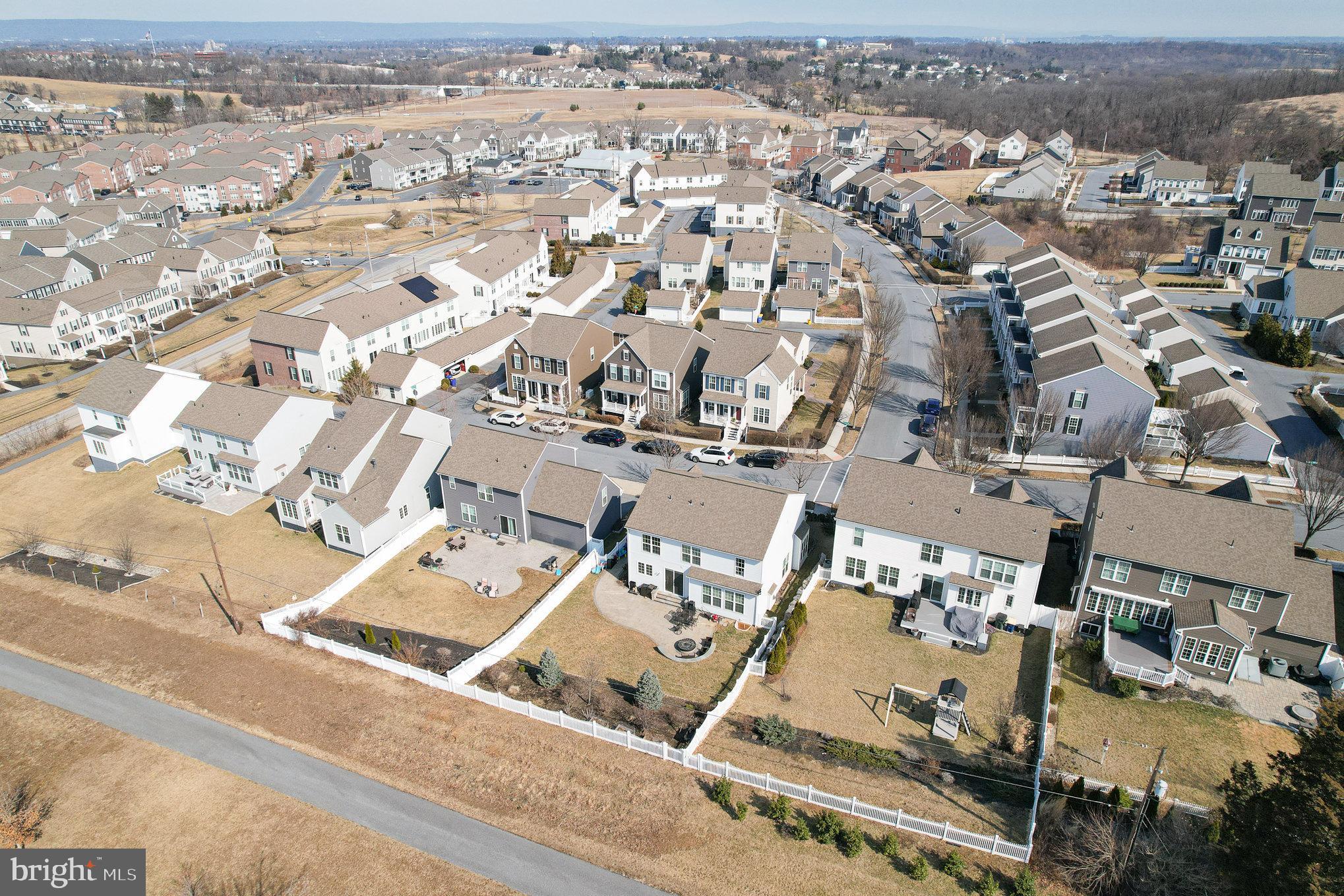 HIGHPOINT ARCONA - Residential