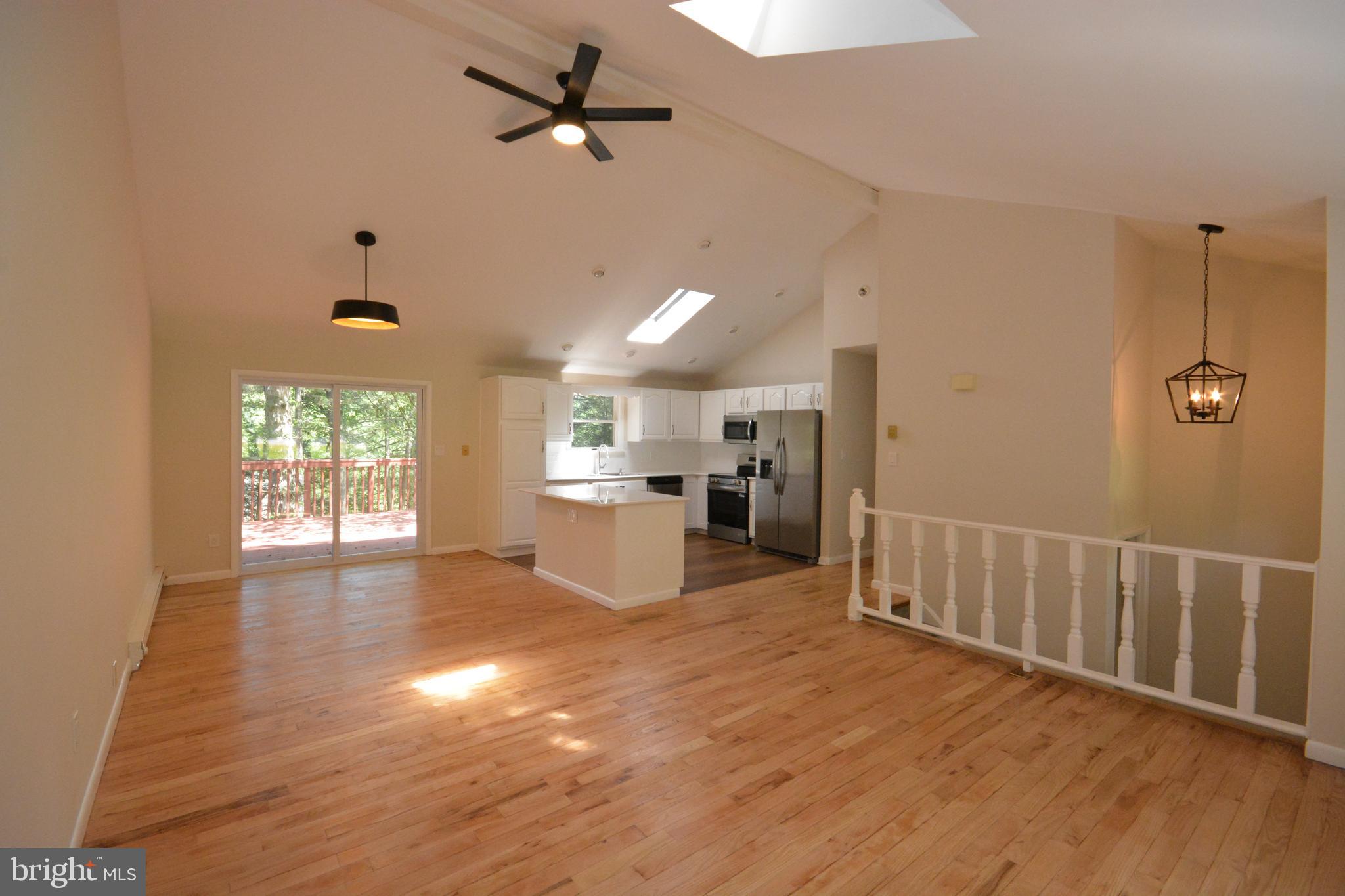 1149 RED FOX COURT