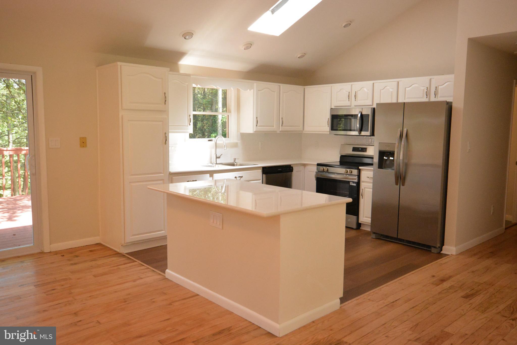 1149 RED FOX COURT