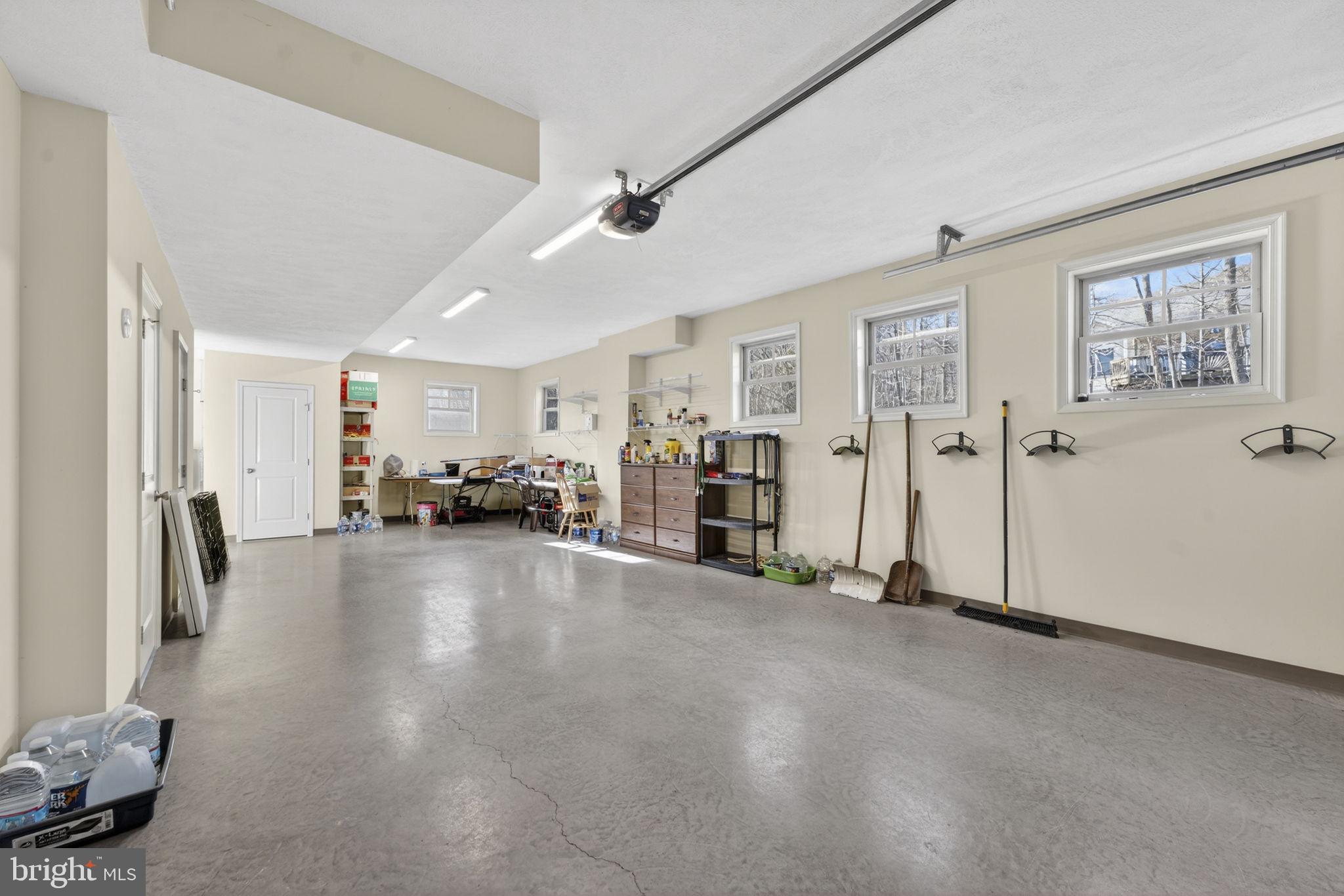 WILDE ACRES - Residential