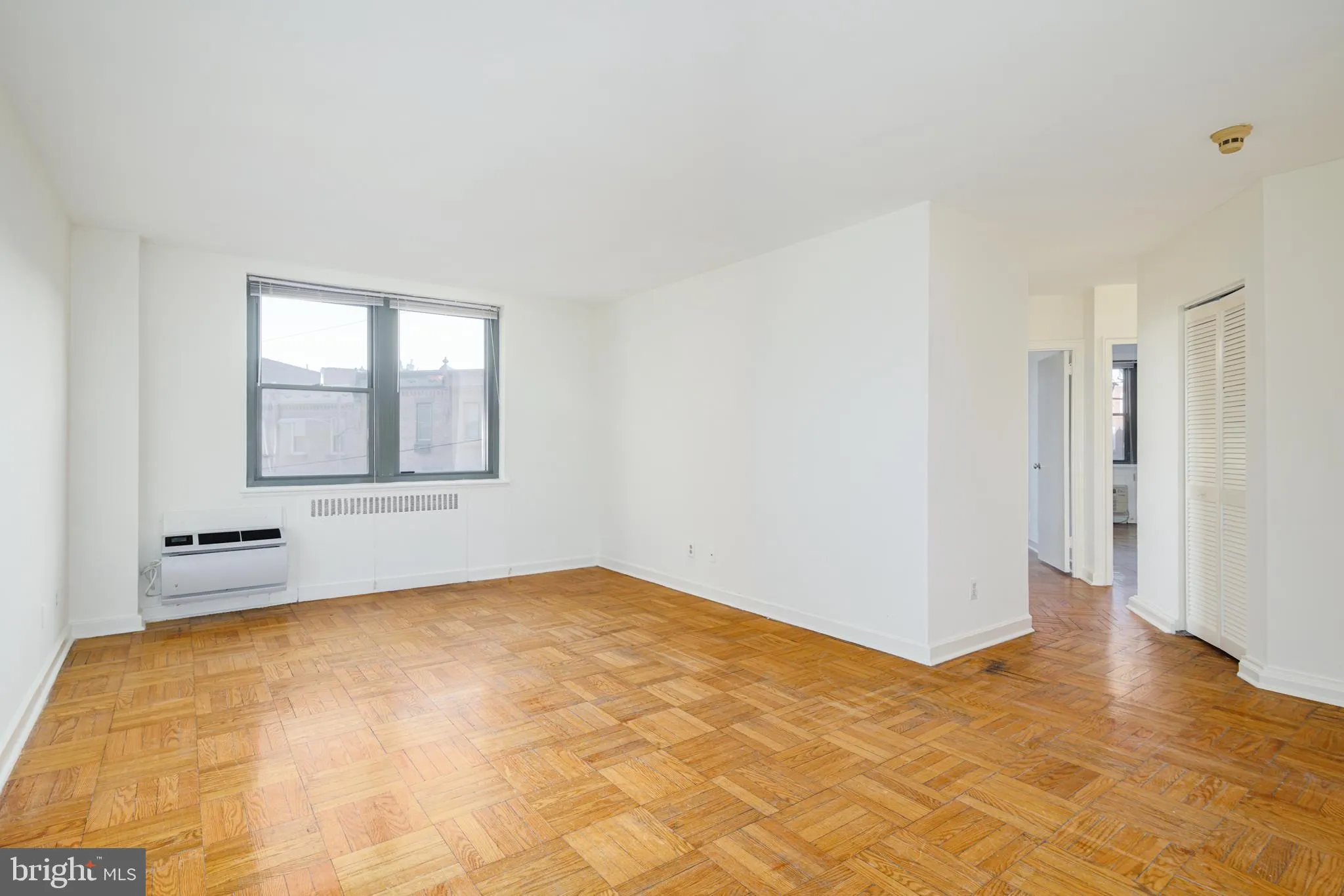 Philadelphia, Pennsylvania 19130, United States, 2 Bedrooms Bedrooms, ,1 BathroomBathrooms,Residential,Active,212913