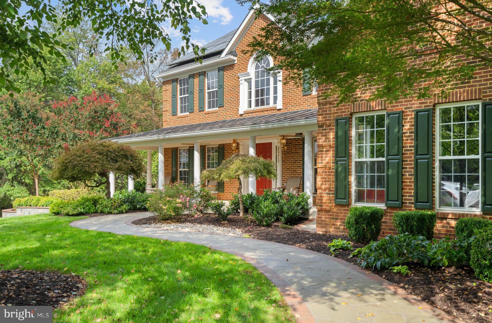 CEDAR HUNT - Residential