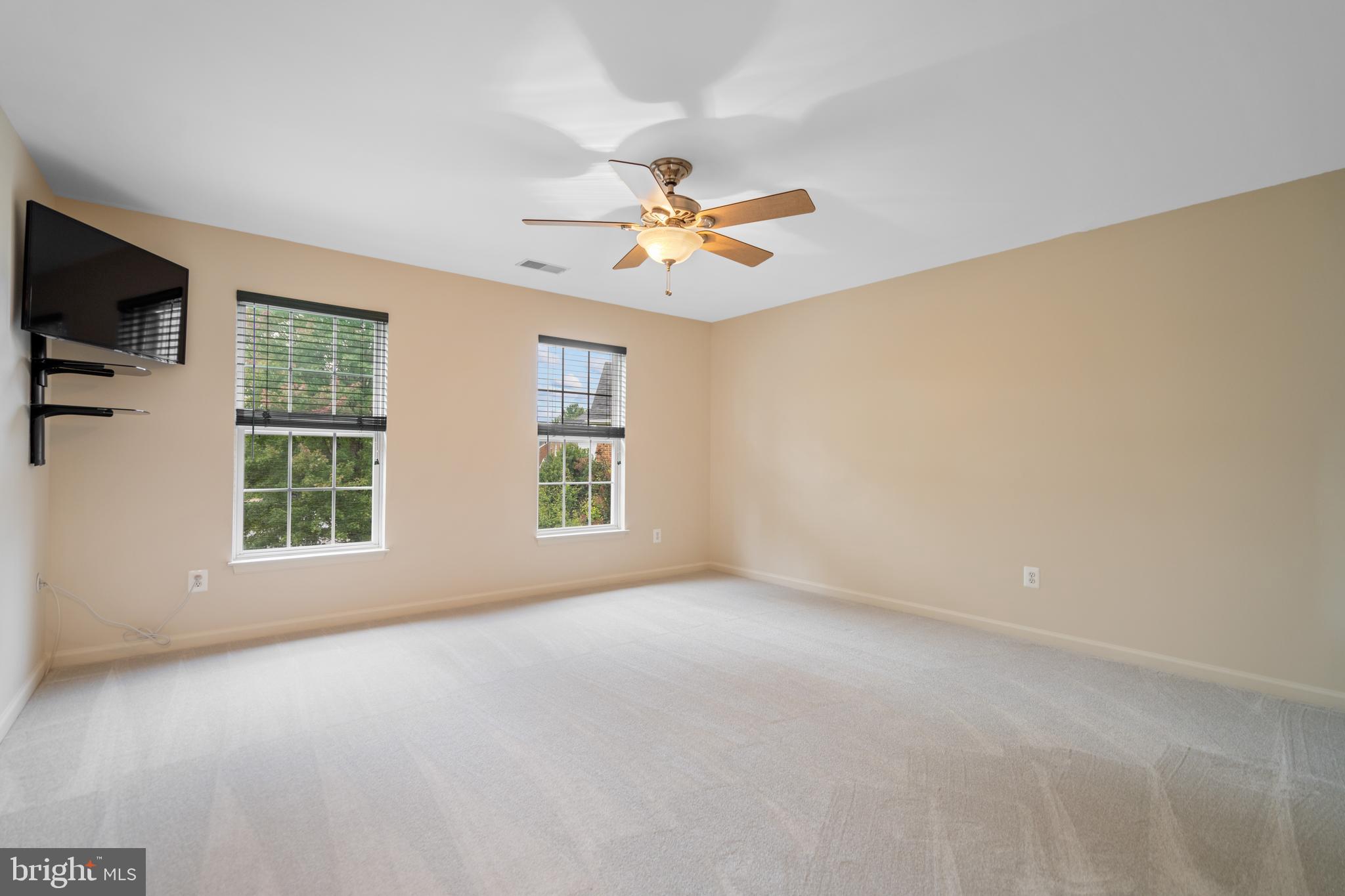 CEDAR HUNT - Residential