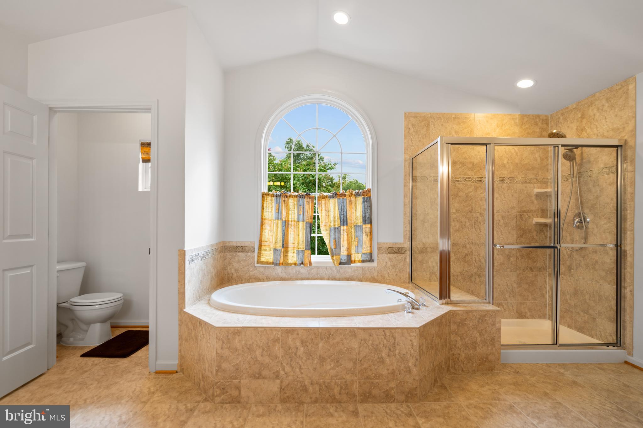 CEDAR HUNT - Residential